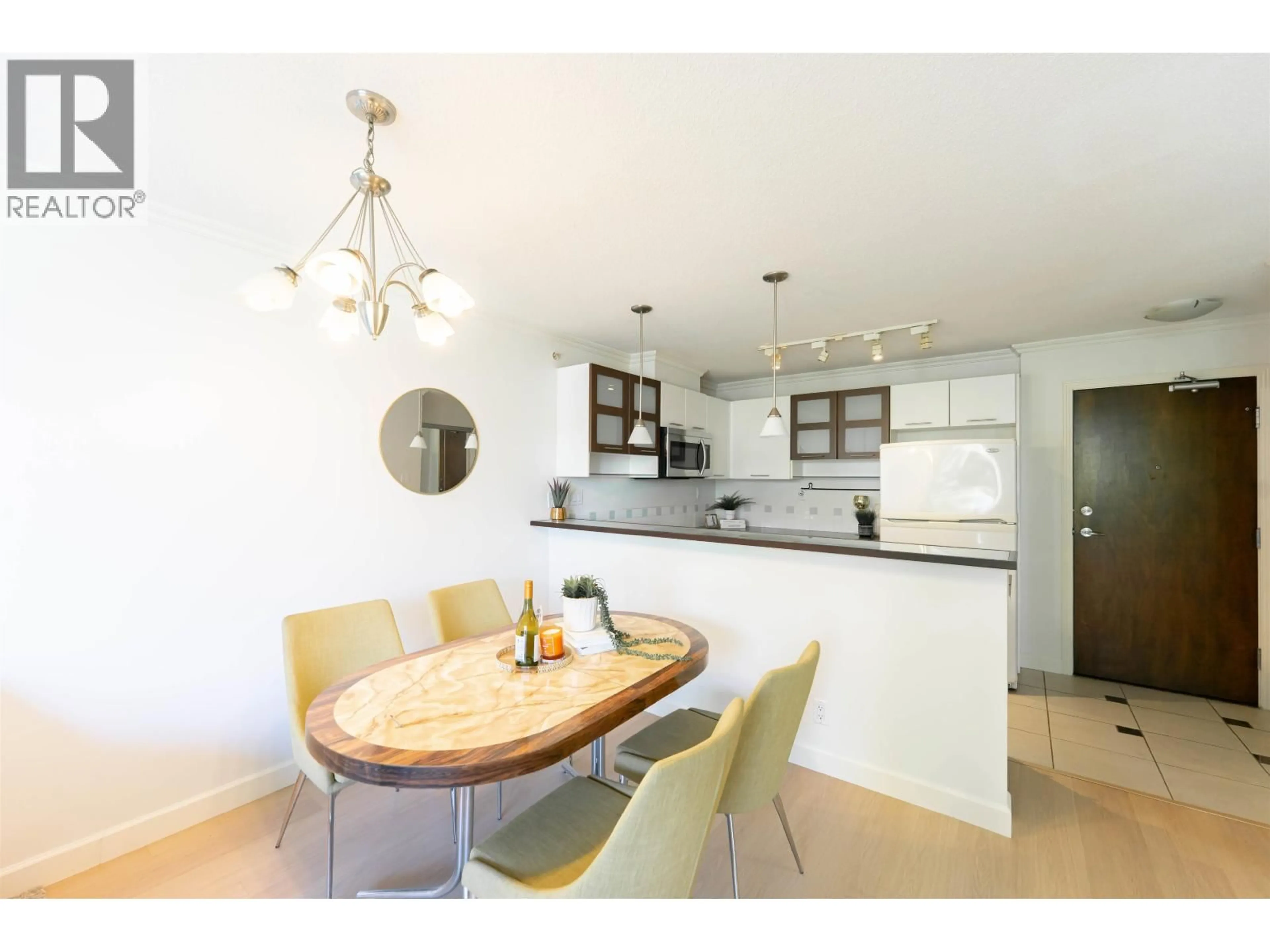 Open concept kitchen, unknown for 724 - 7831 WESTMINSTER HIGHWAY, Richmond British Columbia V6X4J4