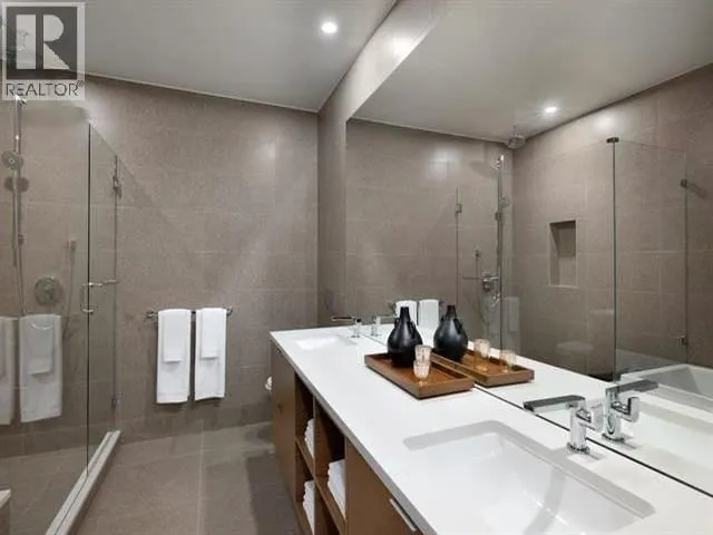 204 - 6699 NELSON AVENUE, West Vancouver 3
