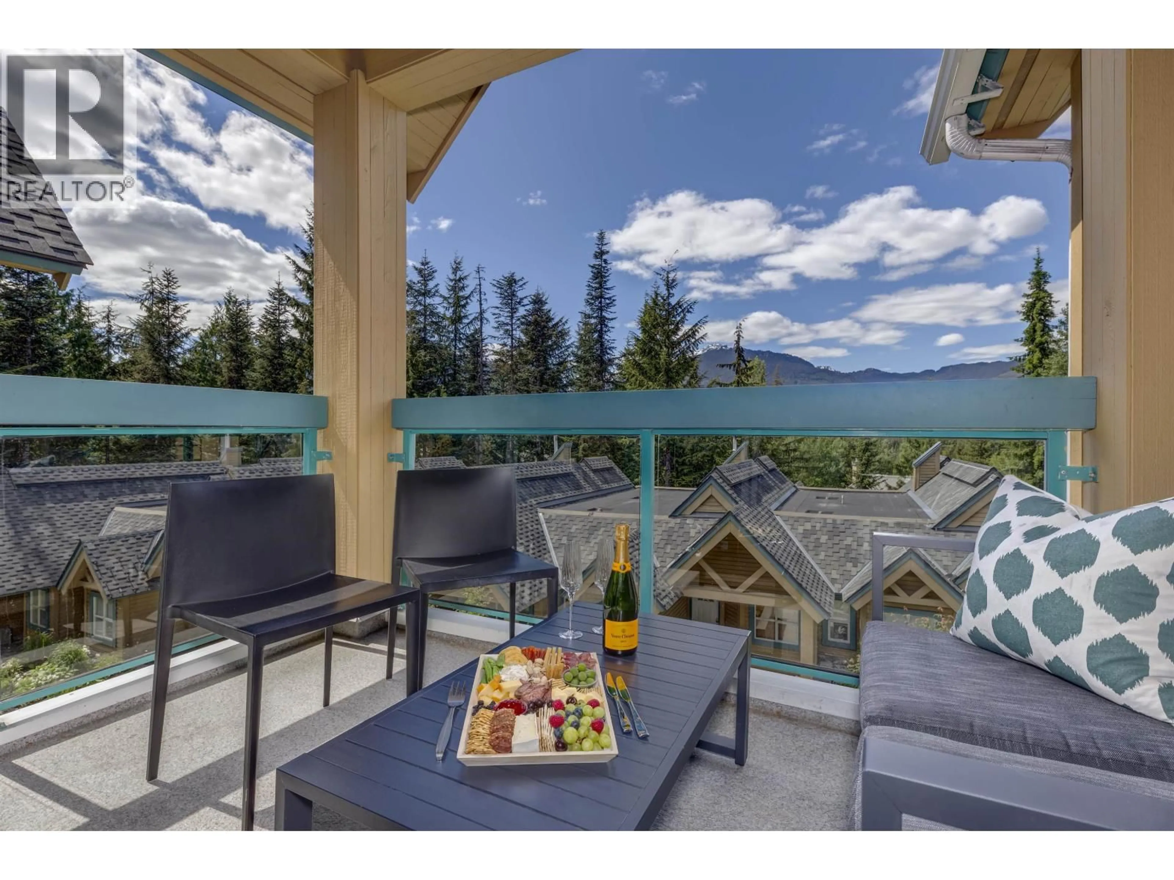 Patio, mountain view for 204 - 4865 PAINTED CLIFF ROAD, Whistler British Columbia V0N1B4
