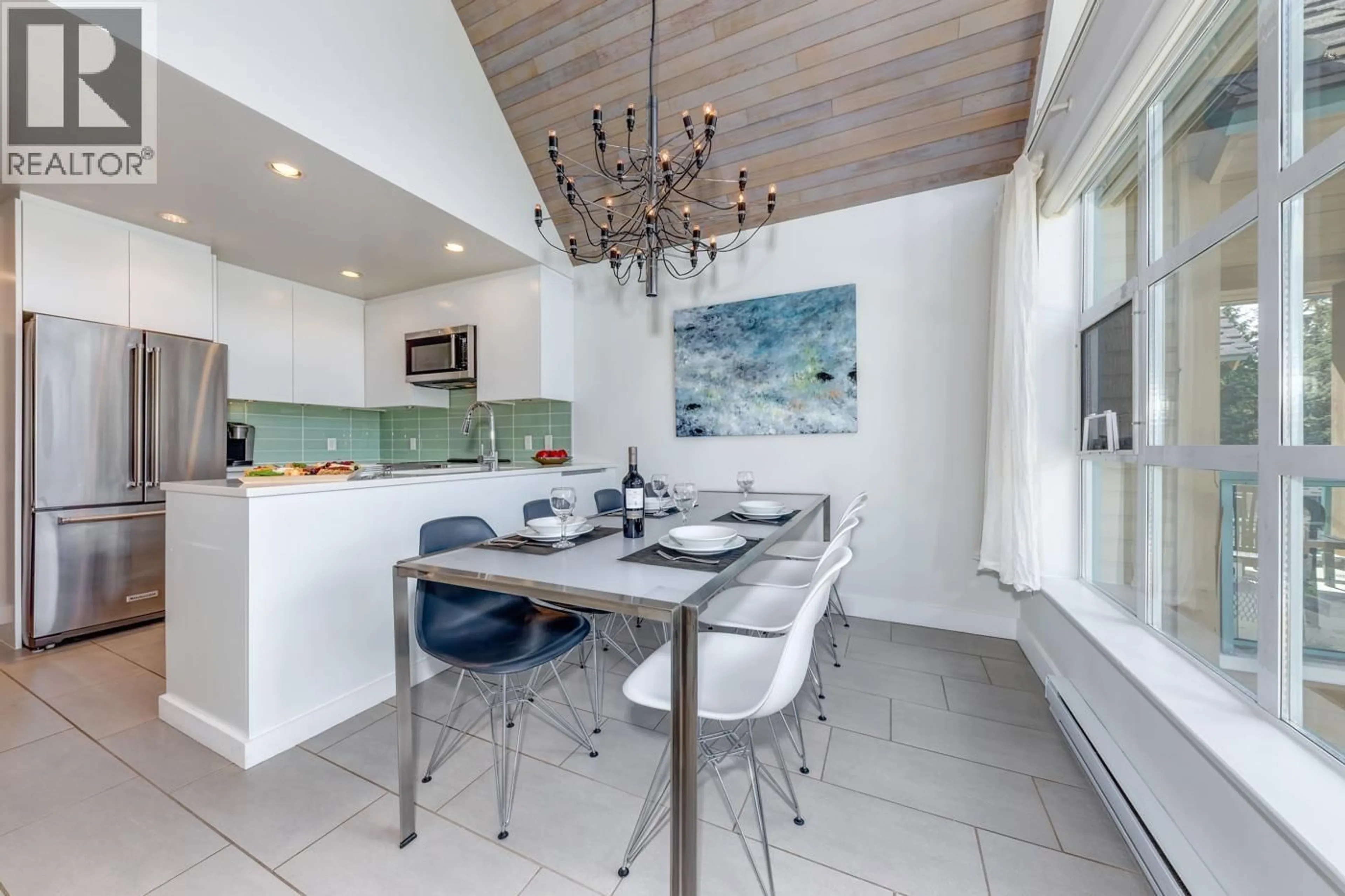 Contemporary kitchen, ceramic/tile floor for 204 - 4865 PAINTED CLIFF ROAD, Whistler British Columbia V0N1B4