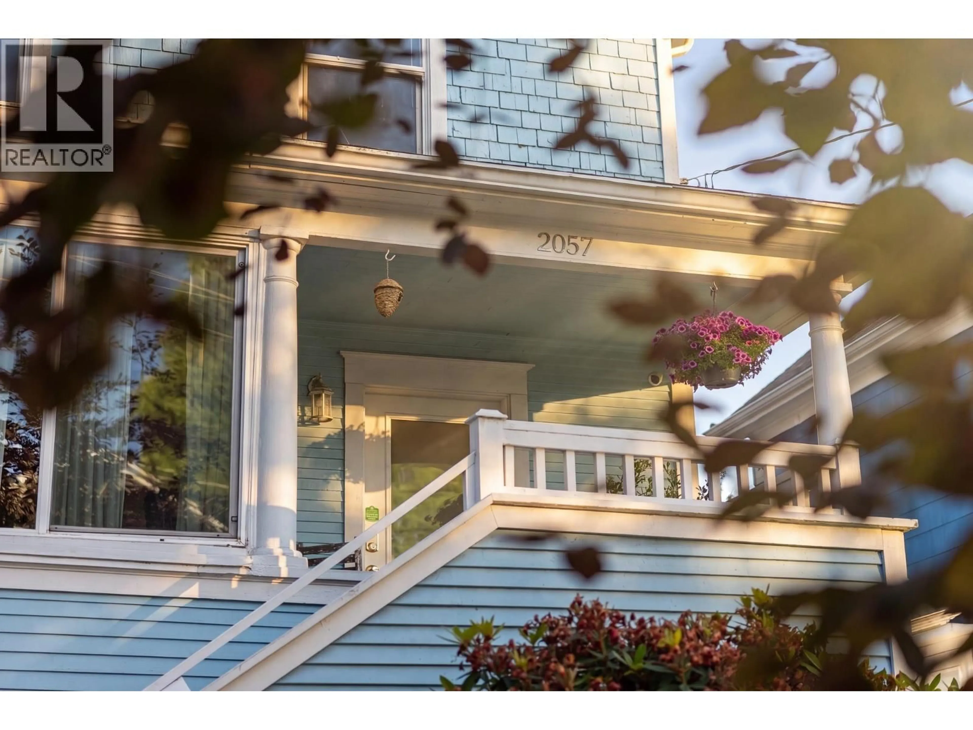 Unknown for 2057 CYPRESS STREET, Vancouver British Columbia V6J3M2