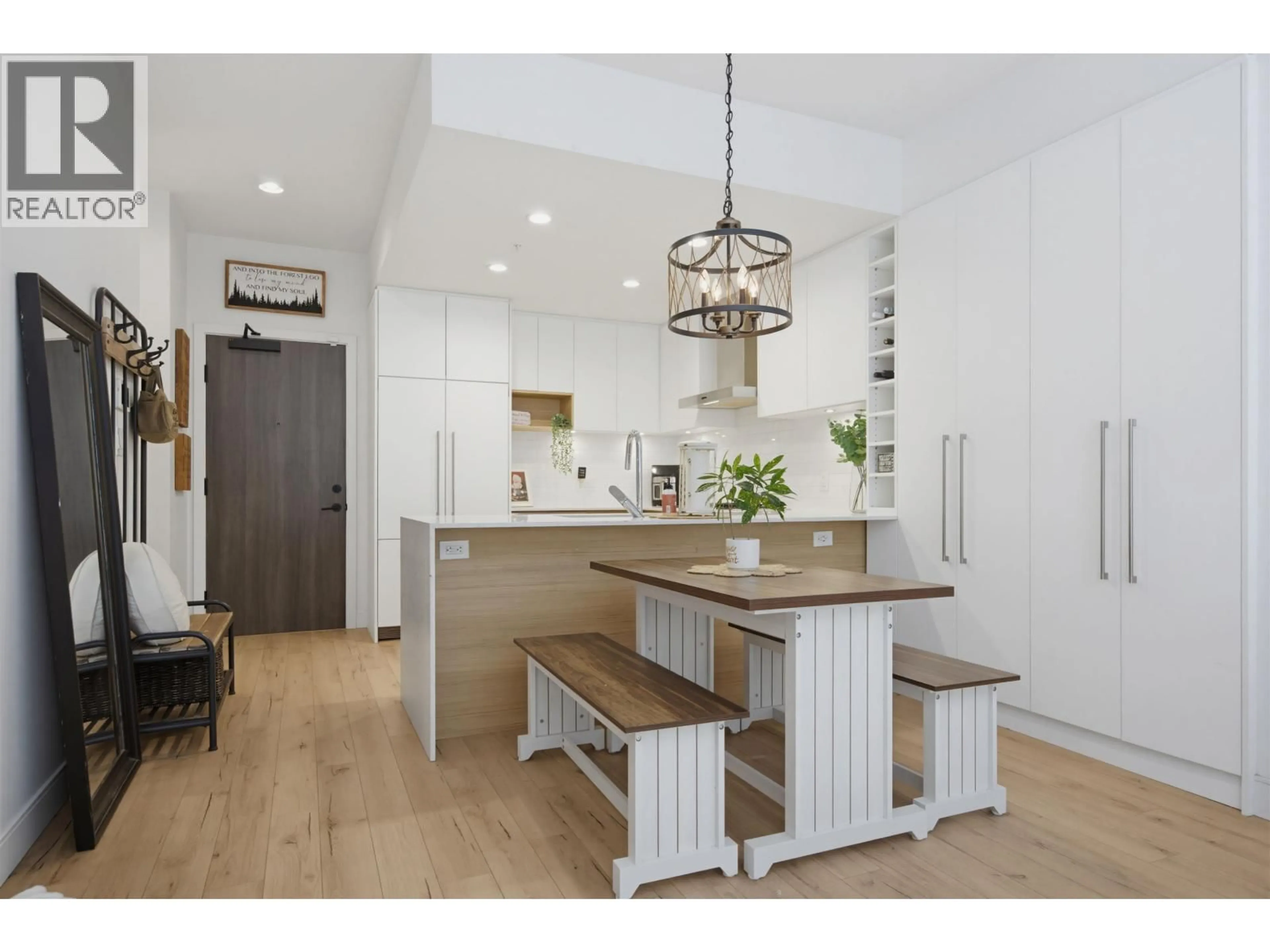 Open concept kitchen, unknown for 110 - 55 KLAHANIE DRIVE, Port Moody British Columbia V3H0M9