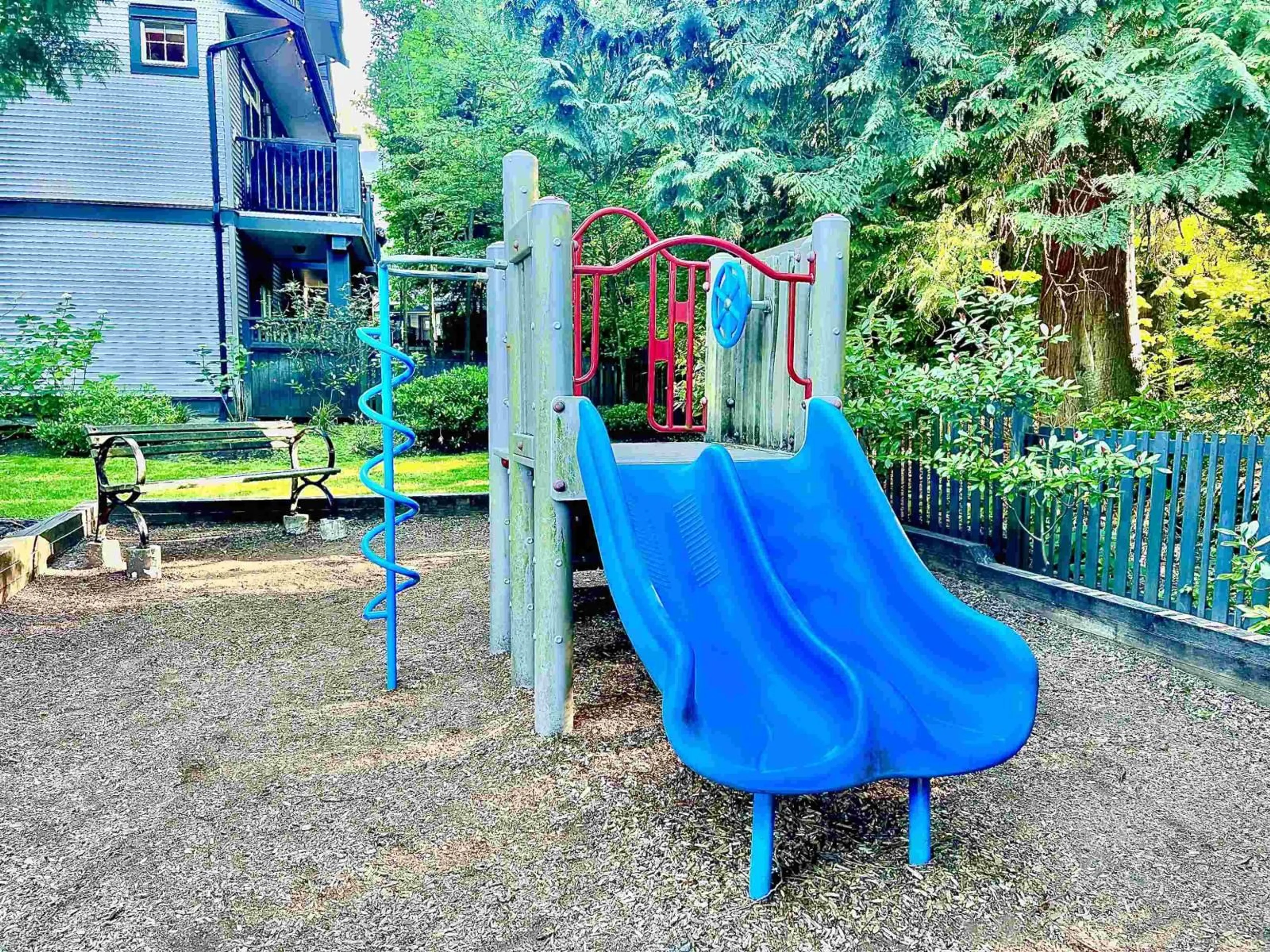 Patio, street for 43 - 6123 138 STREET, Surrey British Columbia V3X1E8