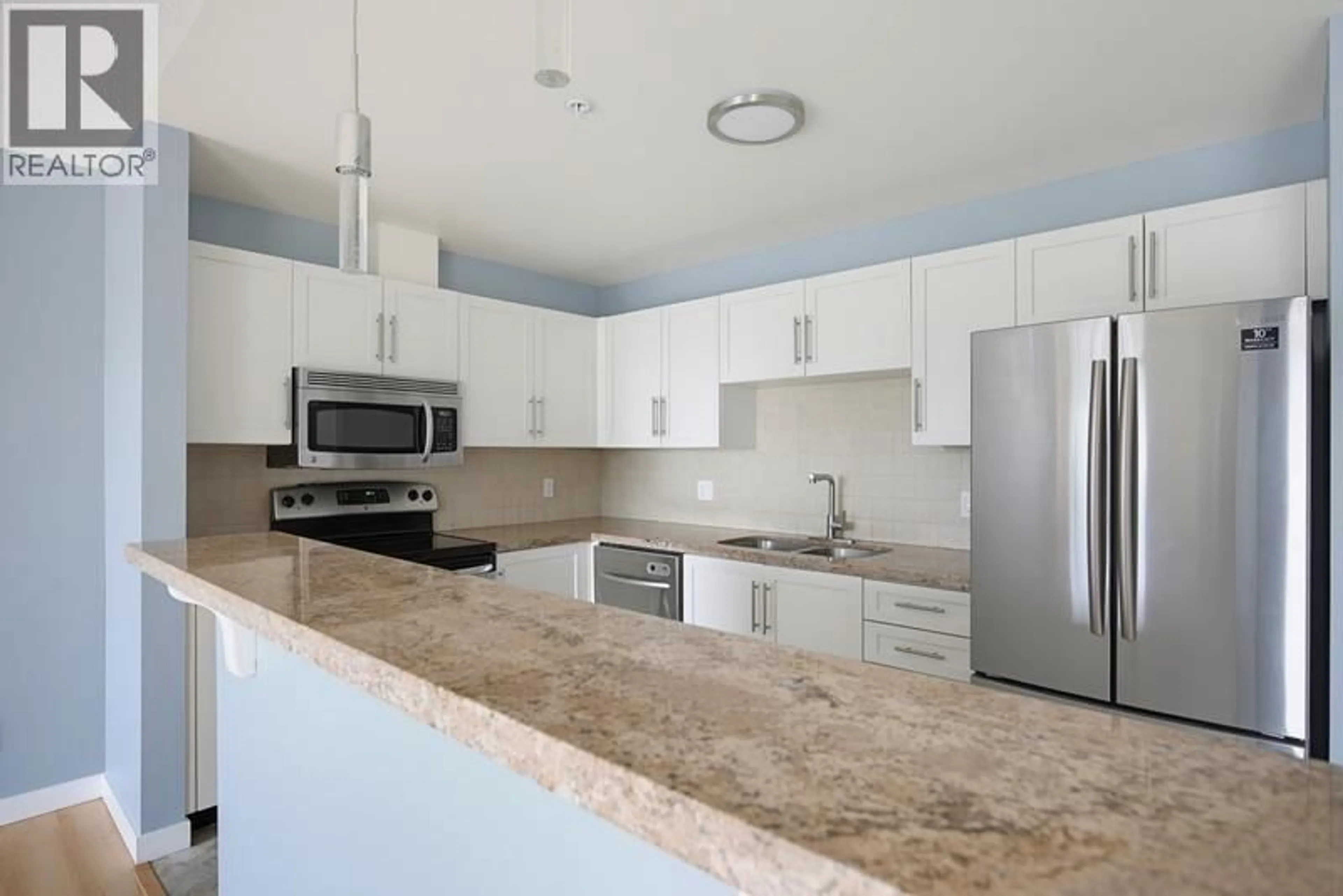 Open concept kitchen, ceramic/tile floor for PH4 - 1519 GRANT AVENUE, Port Coquitlam British Columbia V3B7S8
