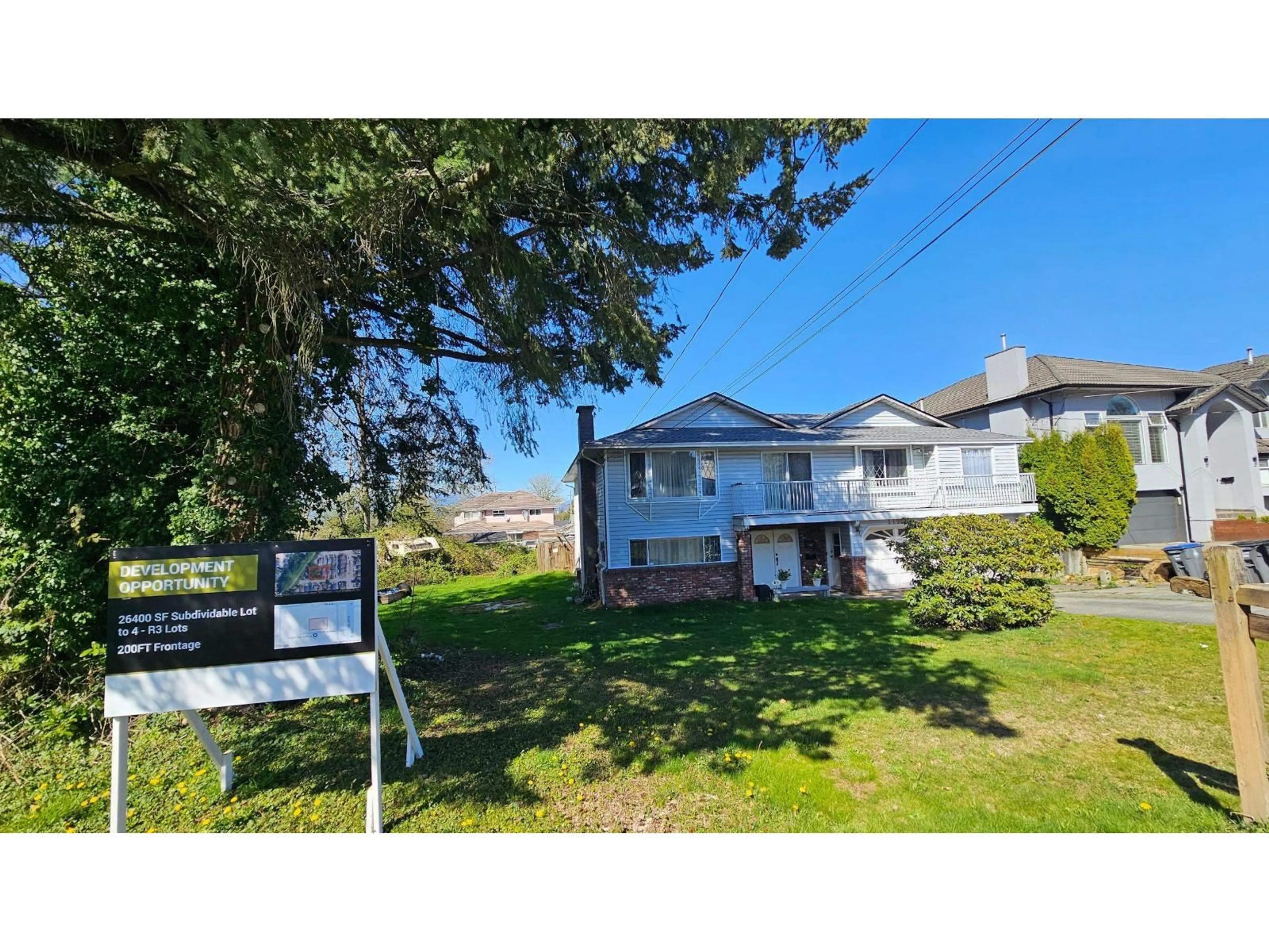 A pic from outside/outdoor area/front of a property/back of a property/a pic from drone, street for 11961 97A AVENUE, Surrey British Columbia V3V2G9
