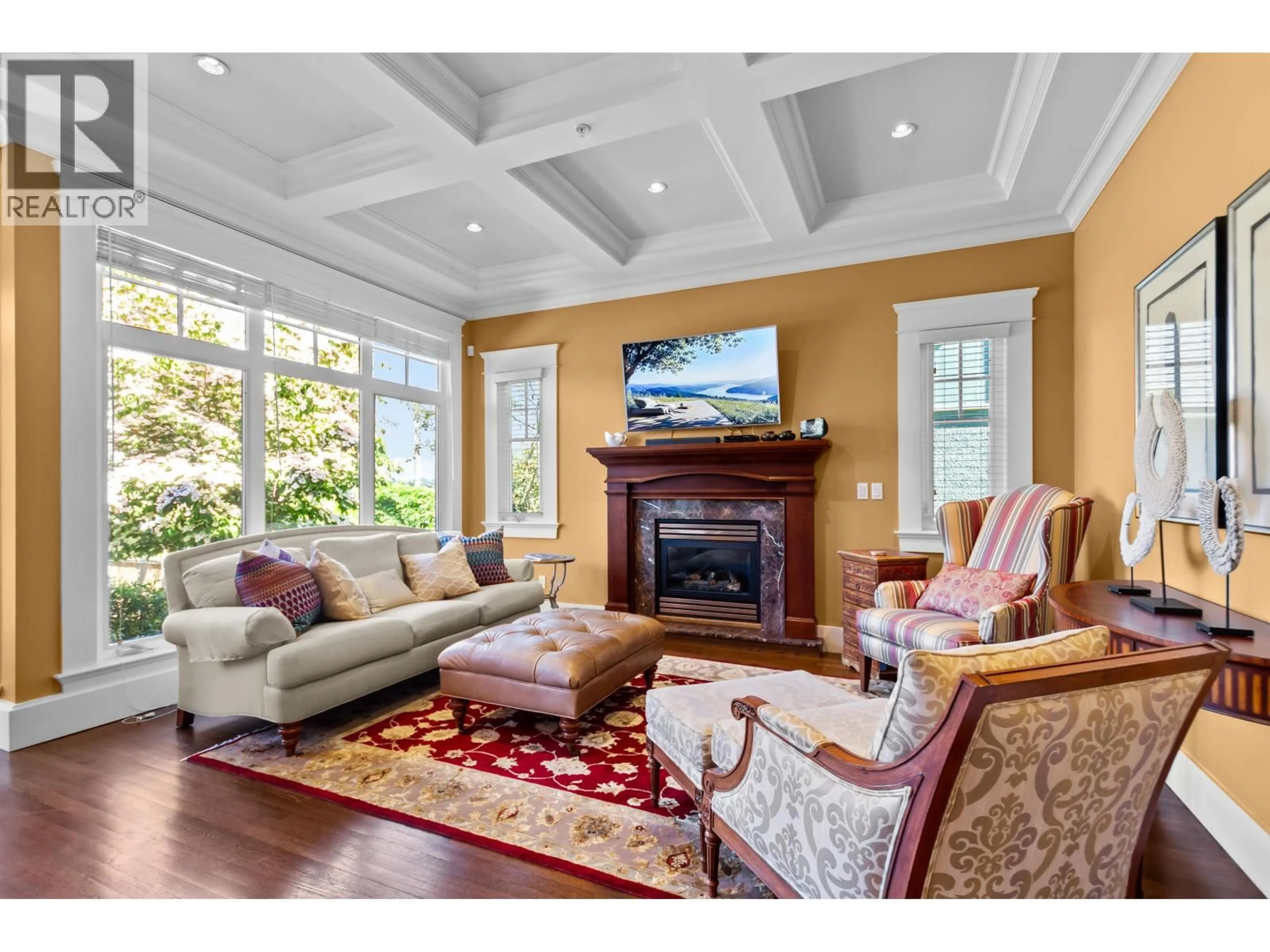 Living room with furniture, unknown for 2495 33RD AVENUE, Vancouver British Columbia V6M1C4