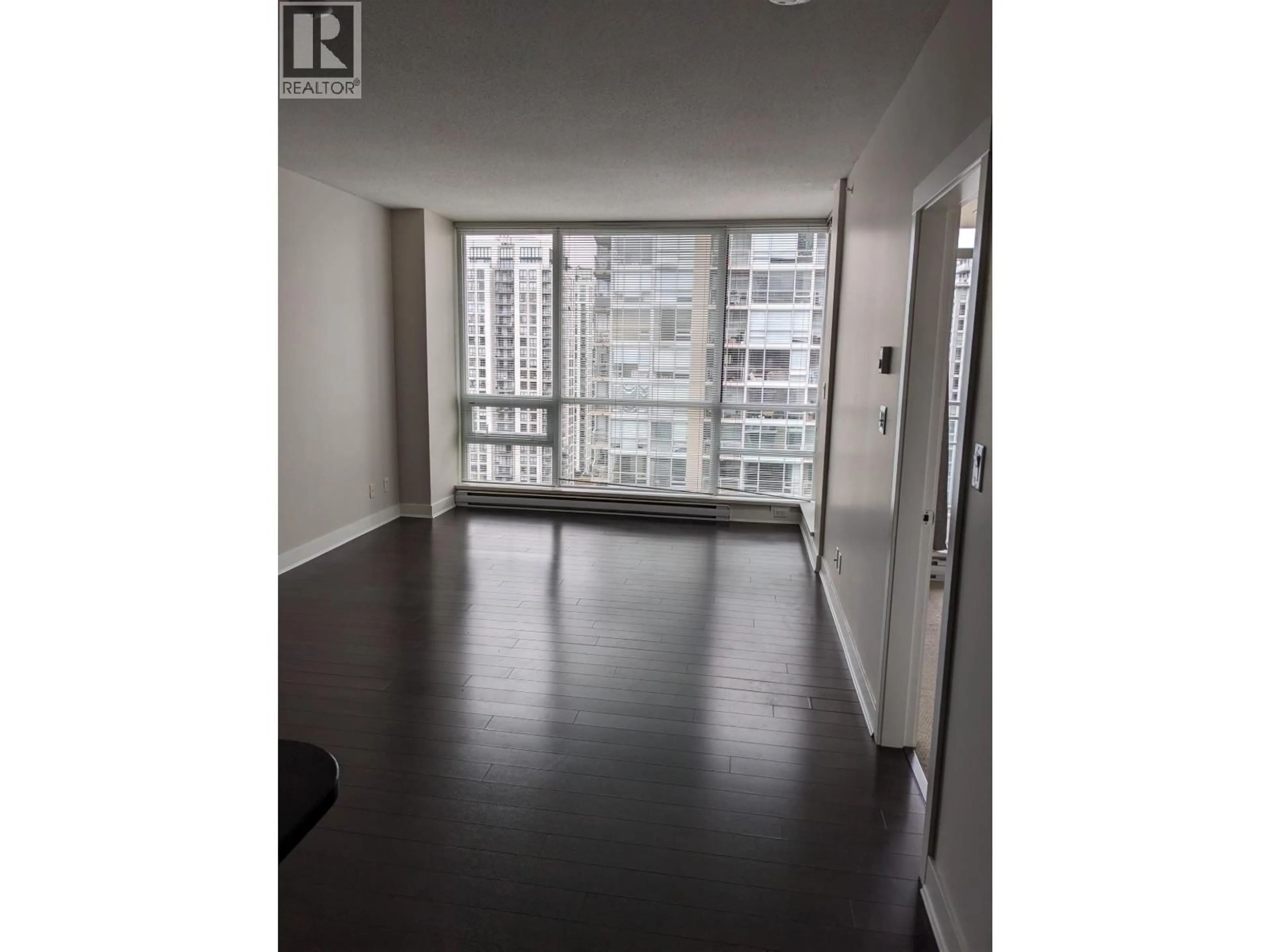 Unknown for 2506 - 2968 GLEN DRIVE, Coquitlam British Columbia V3B0C4