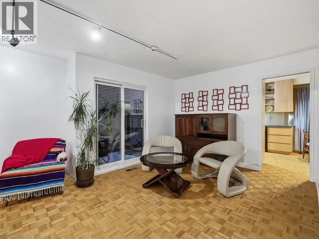 4288 CANDLEWOOD DRIVE, Richmond 3
