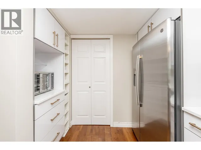 304 - 220 NEWPORT DRIVE, Port Moody 5