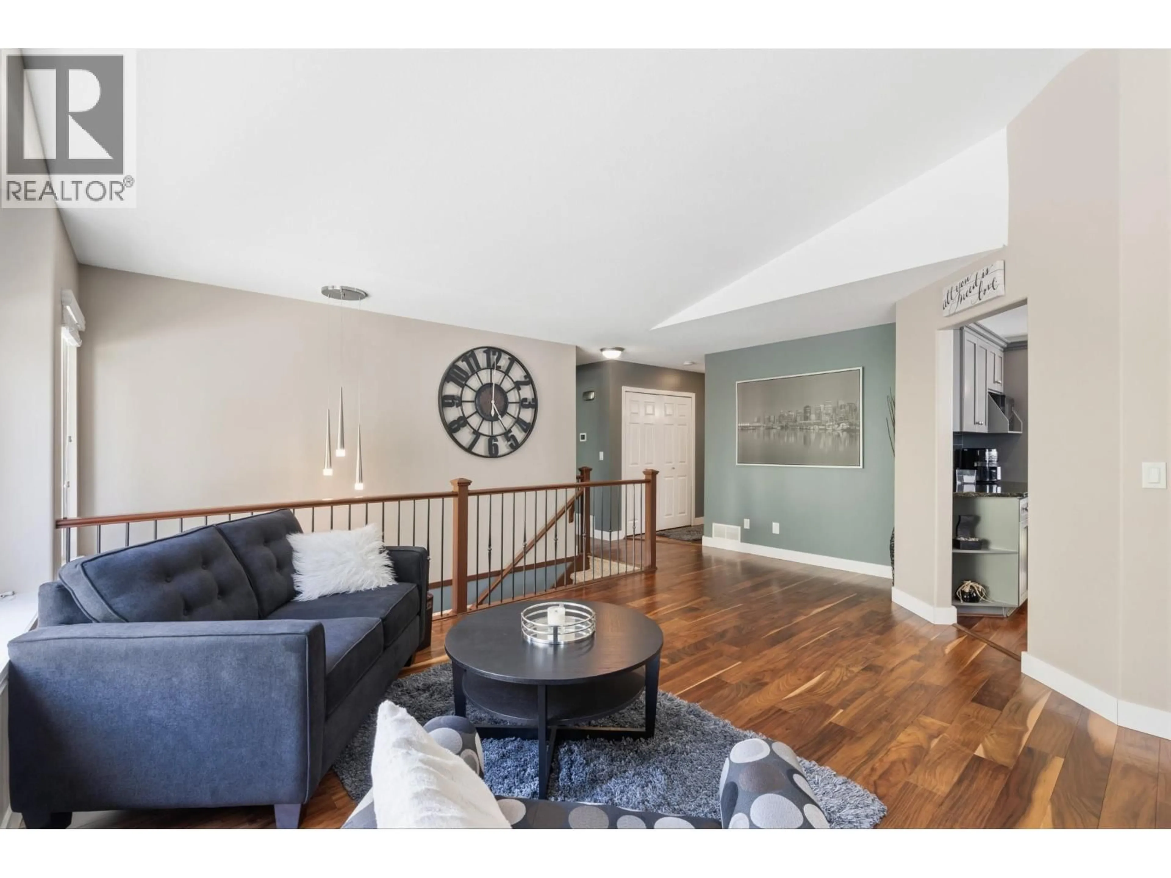 Living room with furniture, unknown for 11377 CREEKSIDE STREET, Maple Ridge British Columbia V2W2A4