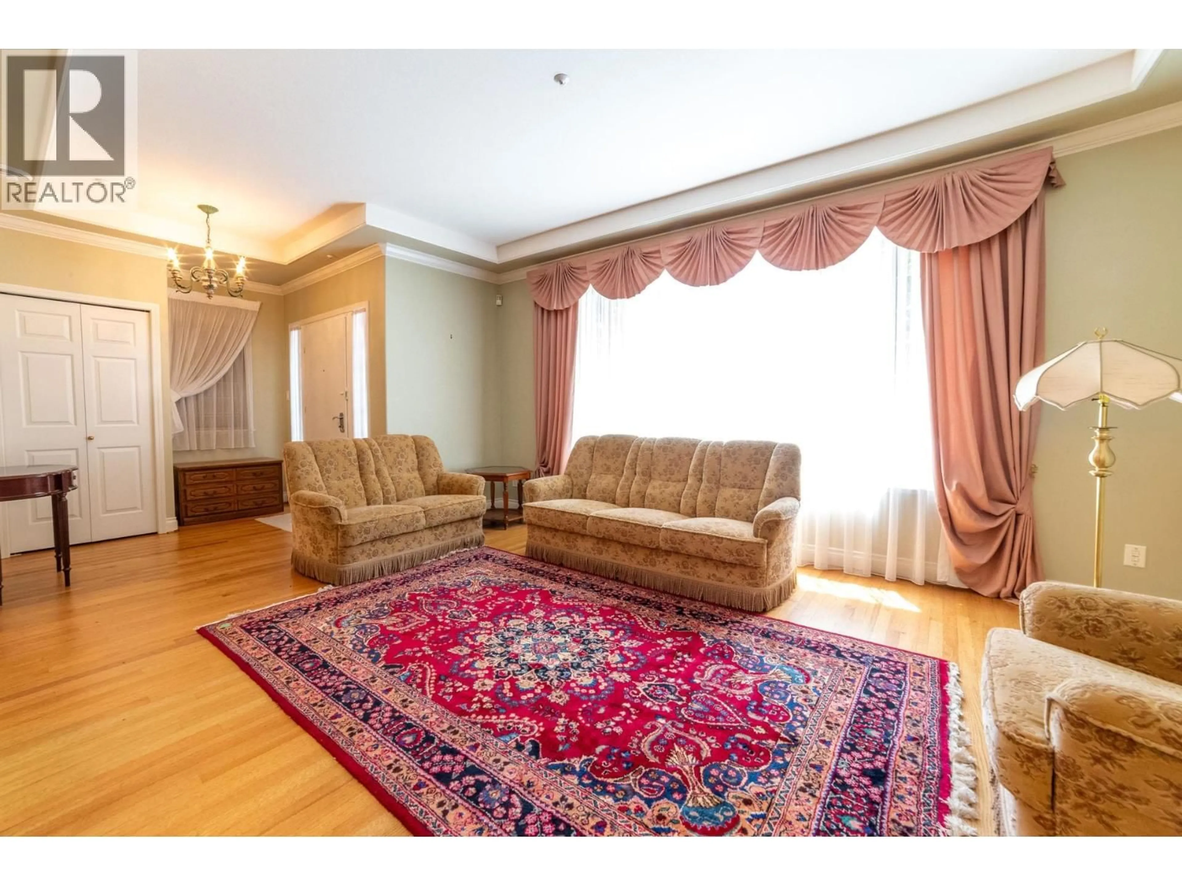 Living room with furniture, carpet floor for 2849 35TH AVENUE, Vancouver British Columbia V6N2M3