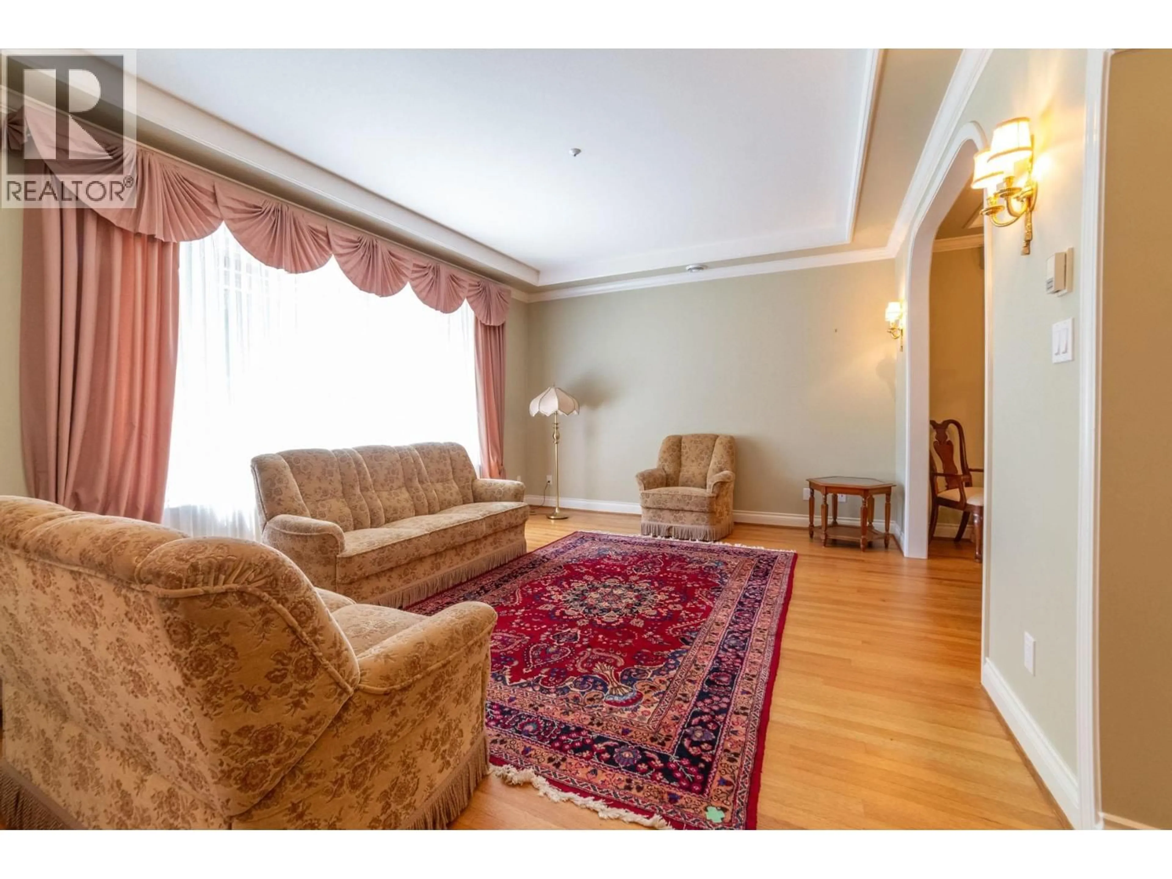 Living room with furniture, carpet floor for 2849 35TH AVENUE, Vancouver British Columbia V6N2M3