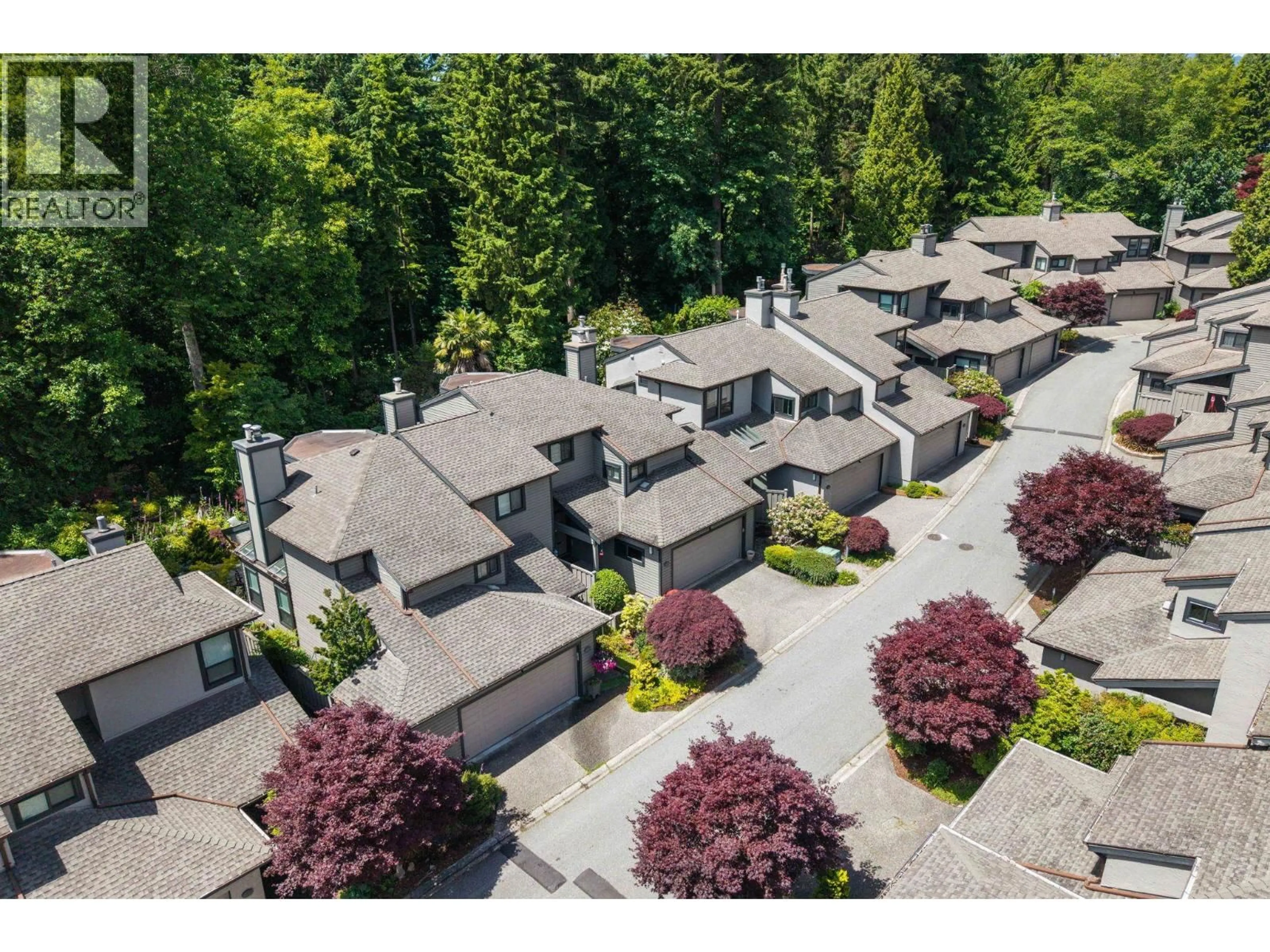 A pic from outside/outdoor area/front of a property/back of a property/a pic from drone, unknown for 1747 RUFUS DRIVE, North Vancouver British Columbia V7J3L8