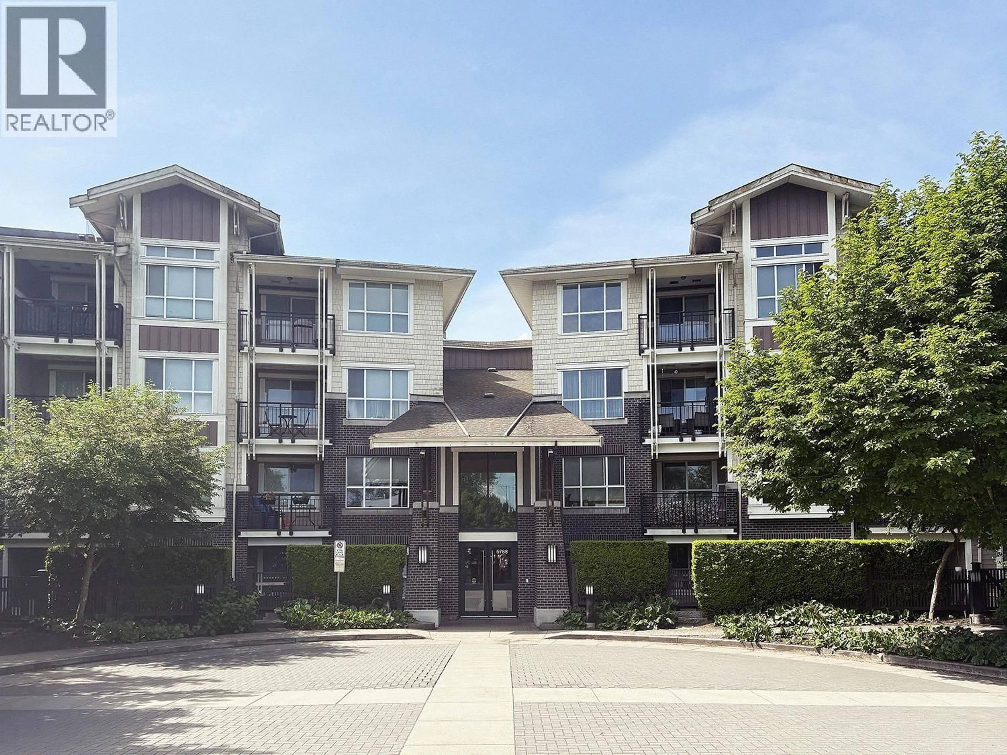 A pic from outside/outdoor area/front of a property/back of a property/a pic from drone, unknown for 219 - 5788 SIDLEY STREET, Burnaby British Columbia V5J5E5