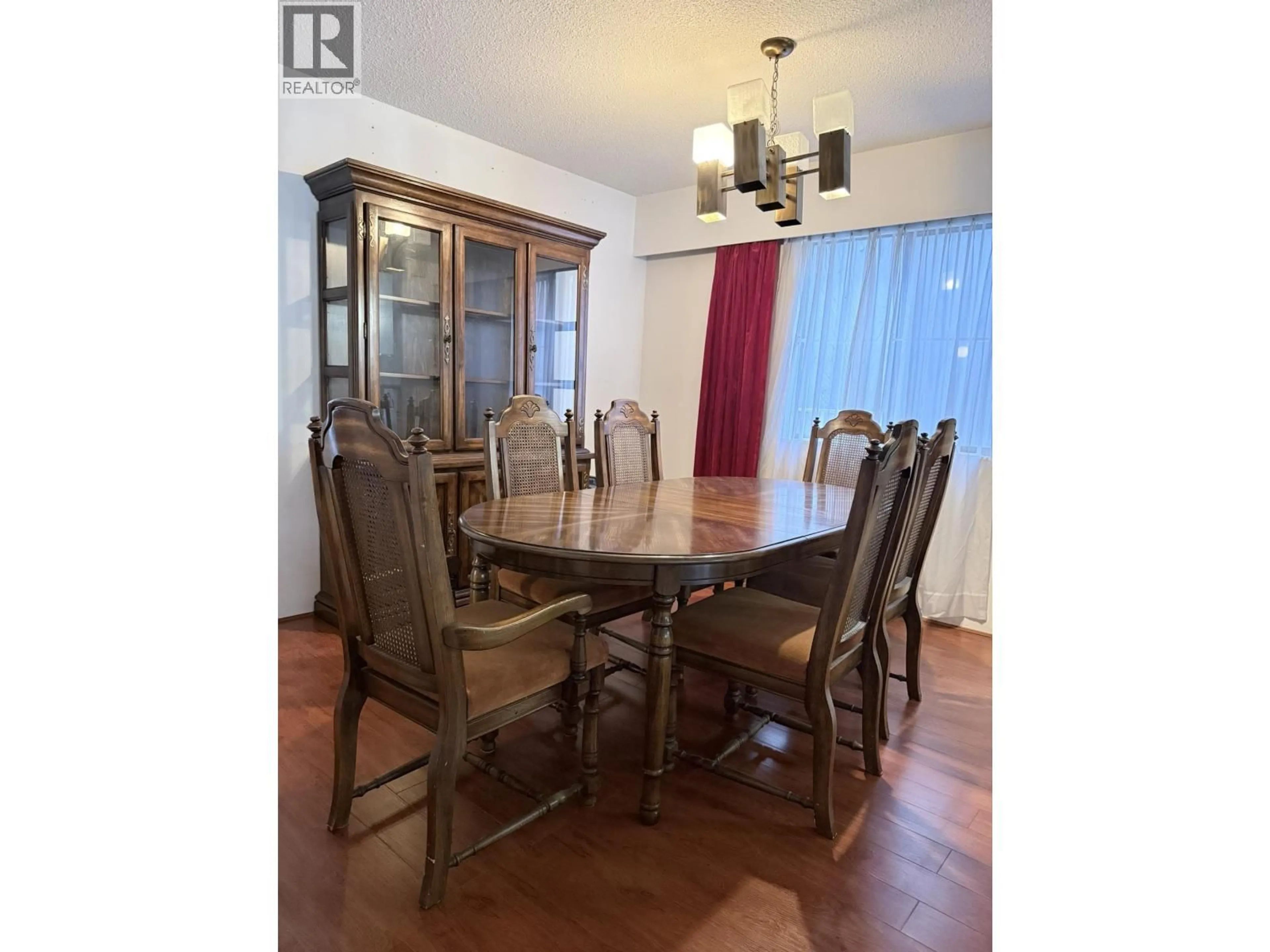 Dining room, wood/laminate floor for 2826 FRANKLIN STREET, Vancouver British Columbia V5K5B1