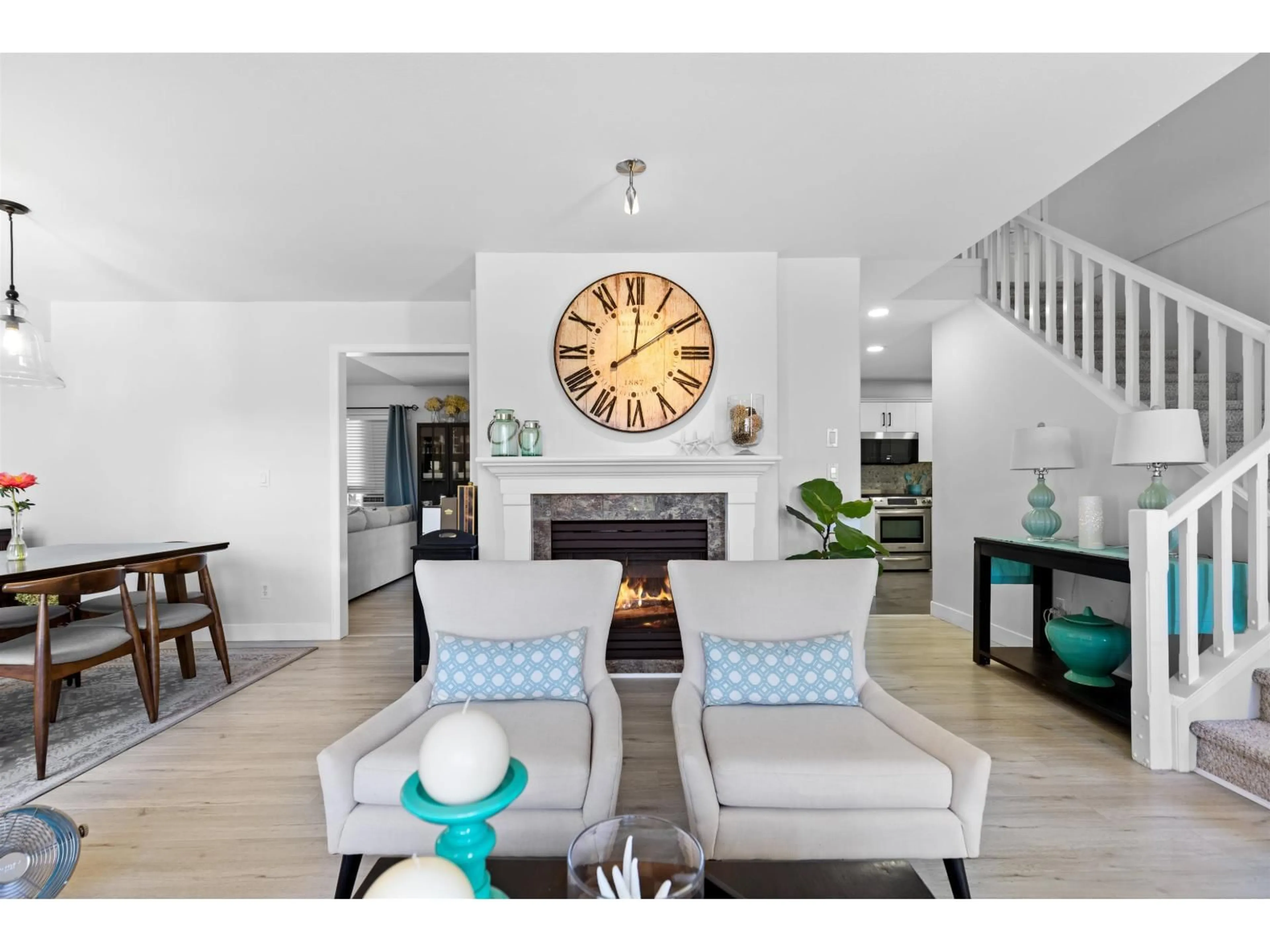 Living room with furniture, unknown for 7481 147 STREET, Surrey British Columbia V3S8Y7