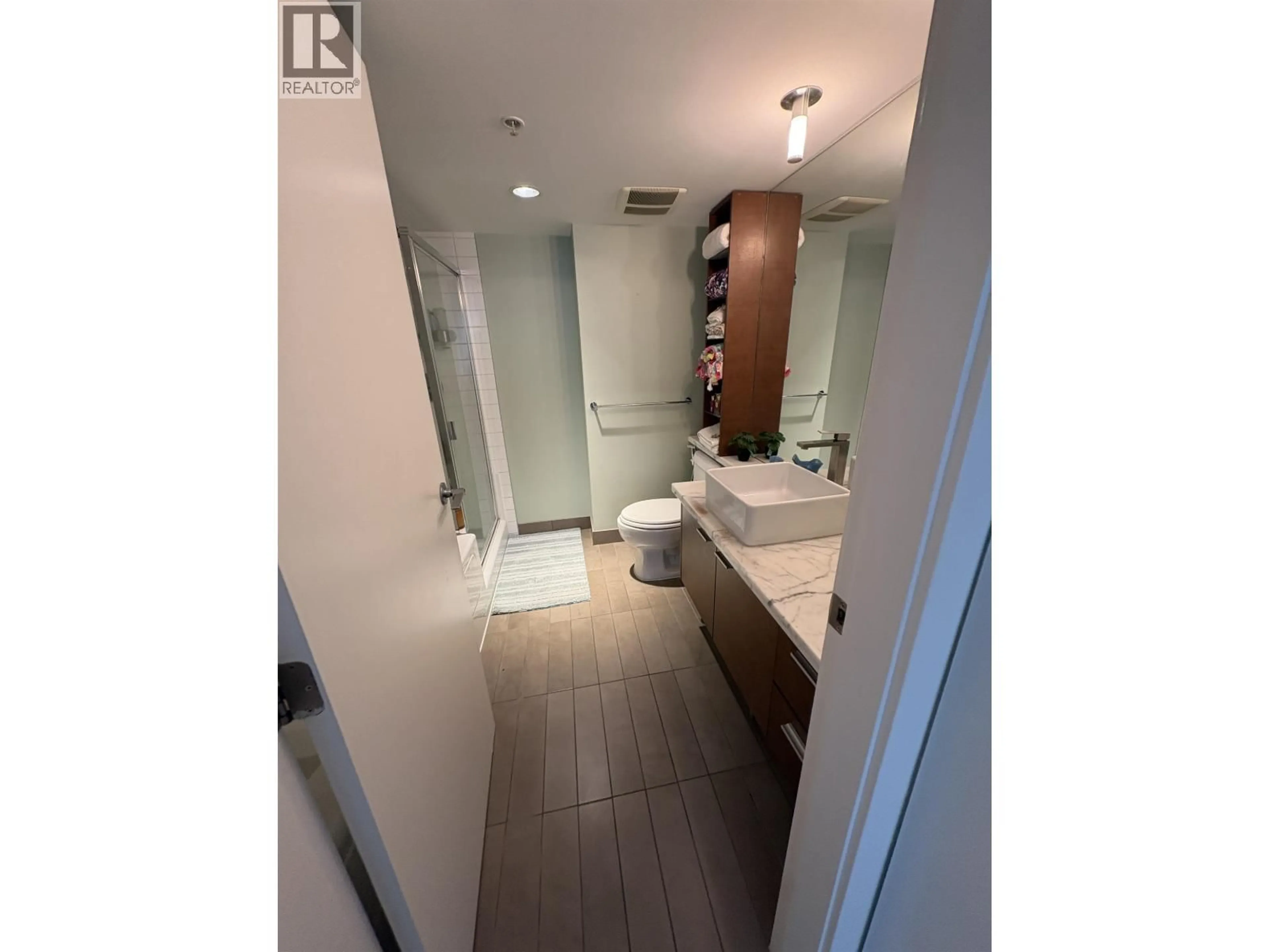 A pic of a room for 1106 - 980 COOPERAGE WAY, Vancouver British Columbia V6B0C3