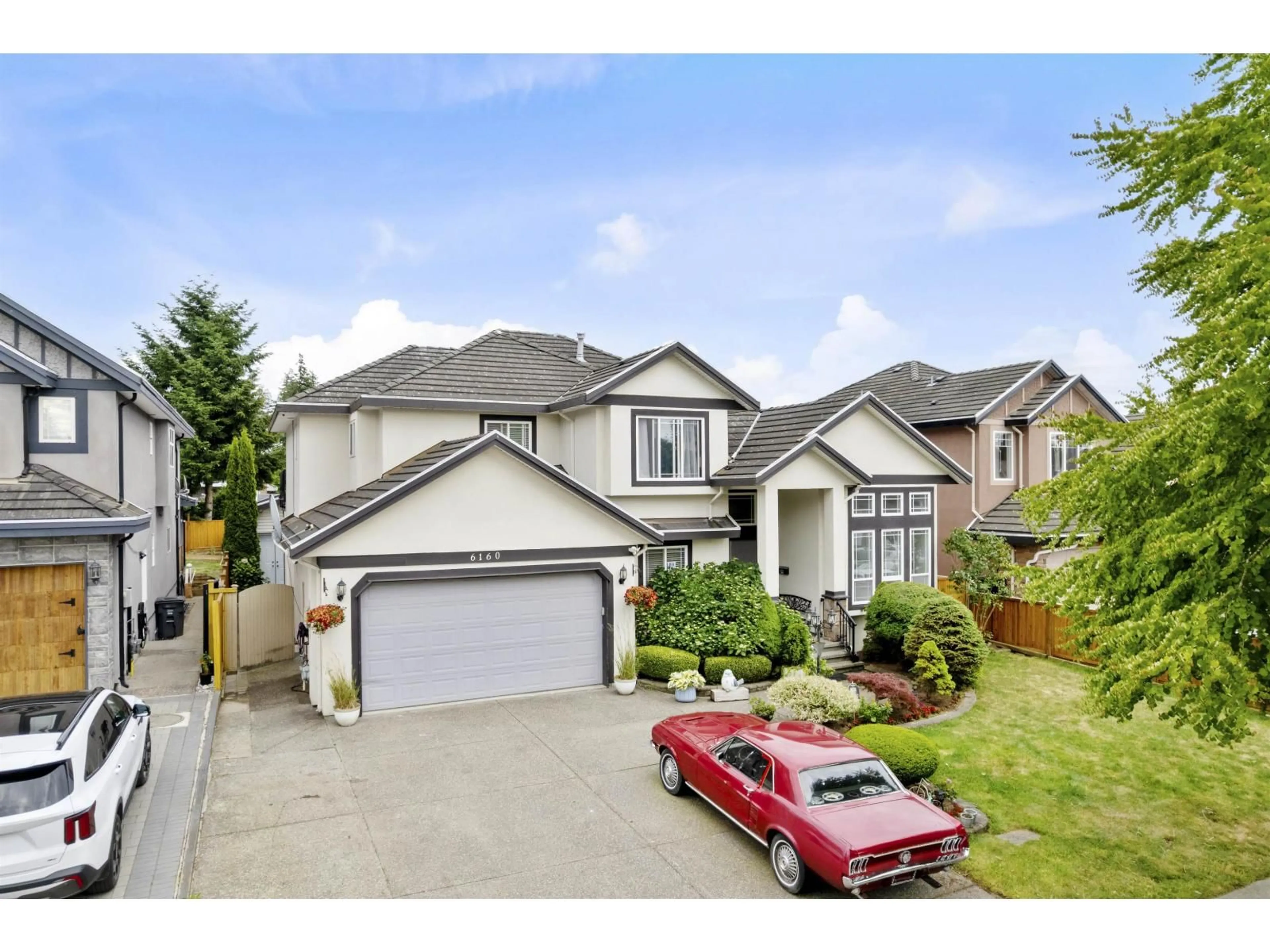 Home with vinyl exterior material, street for 6160 127 STREET, Surrey British Columbia V3X3M6