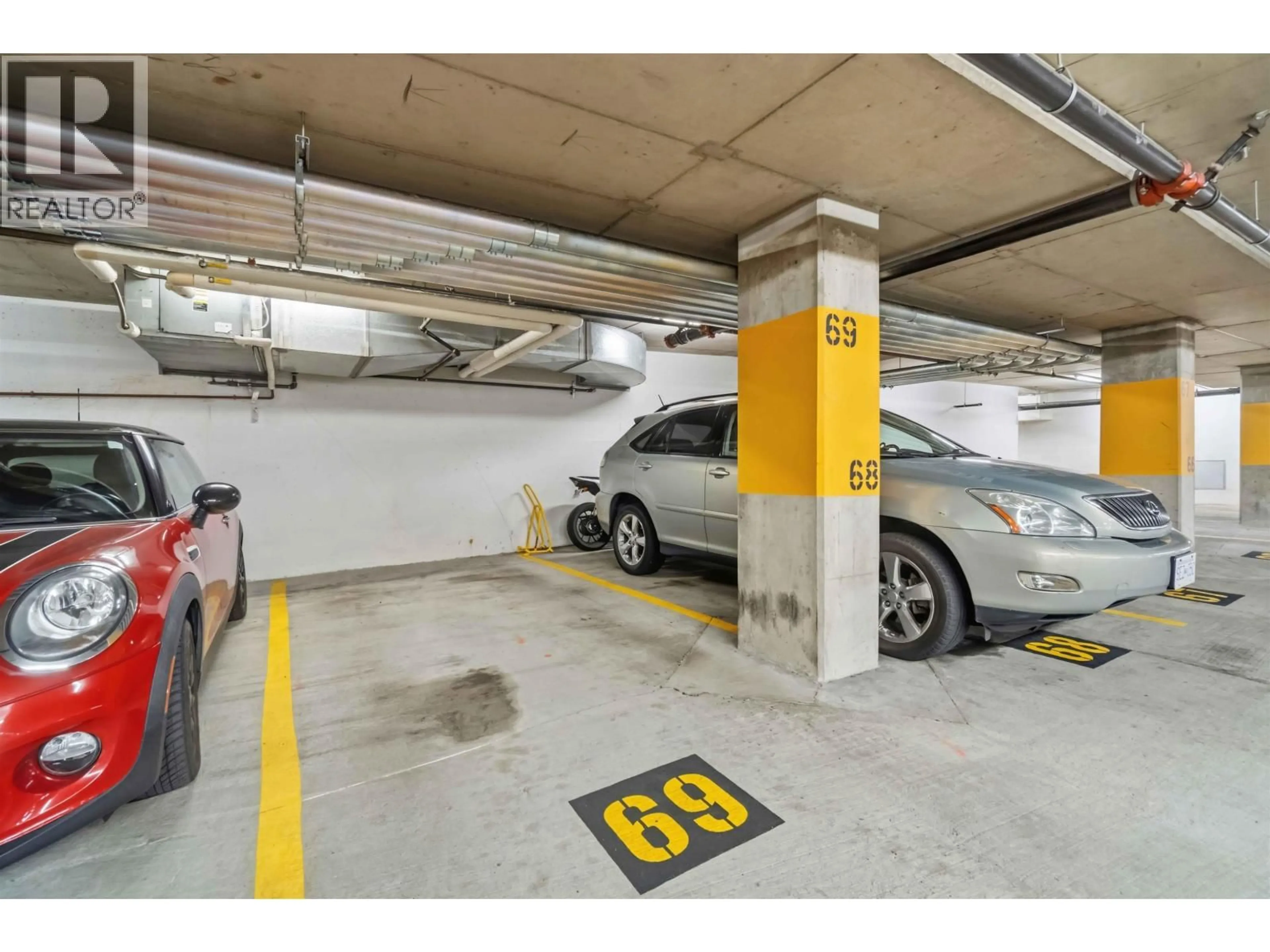 Parking for 424 - 4078 KNIGHT STREET, Vancouver British Columbia V5N5Y9