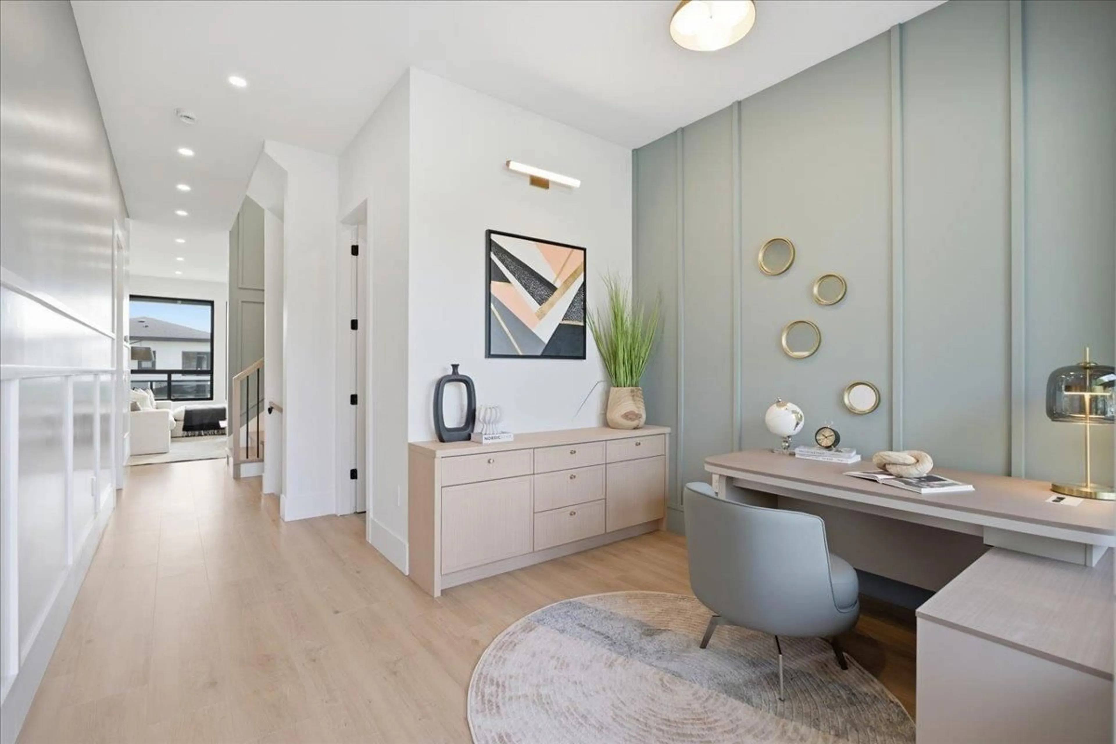 Indoor entryway for 6930 204A AVENUE, Langley British Columbia V2Y4A4