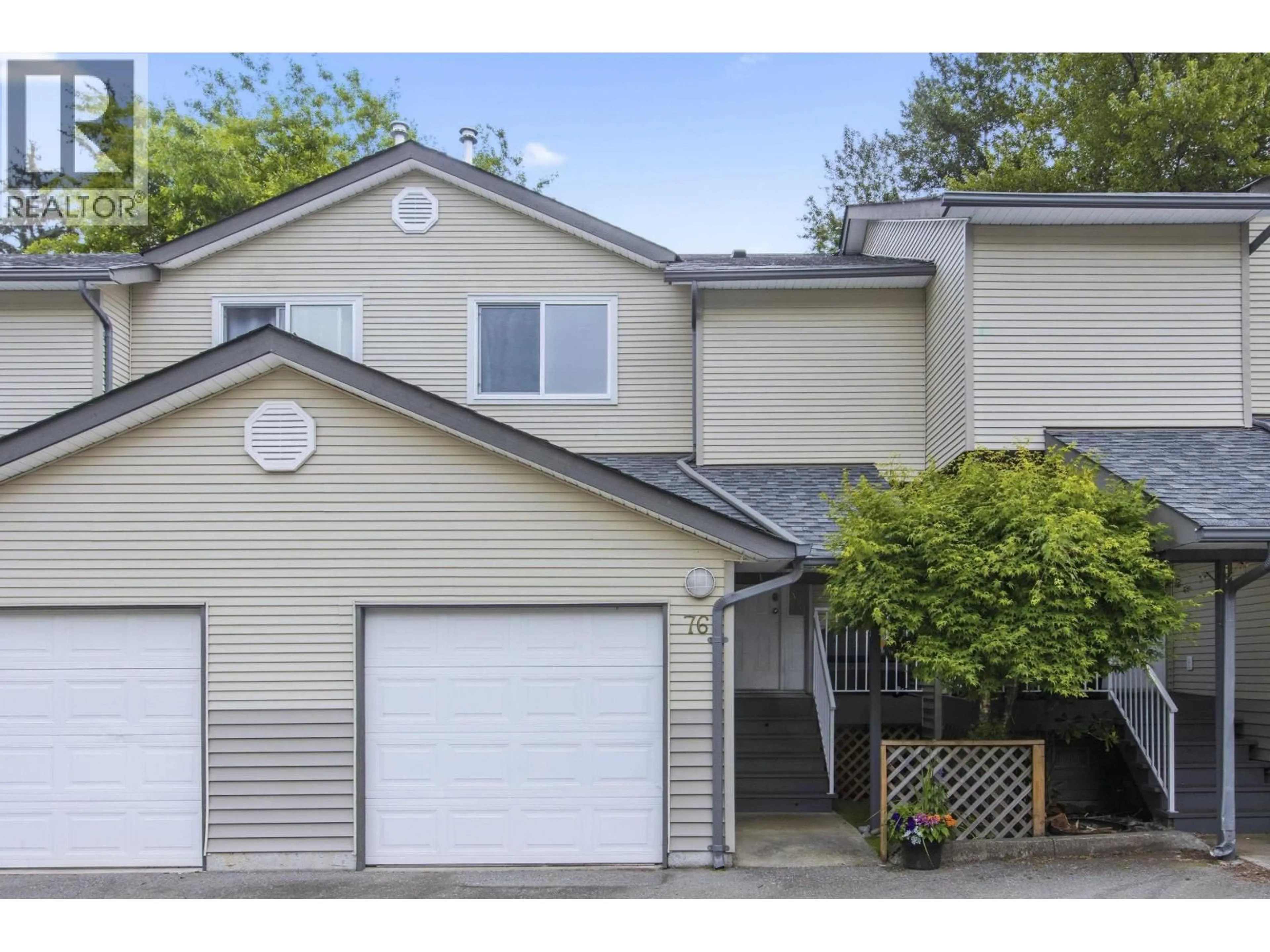Home with vinyl exterior material, street for 76 - 39920 GOVERNMENT ROAD, Squamish British Columbia V8B0G5
