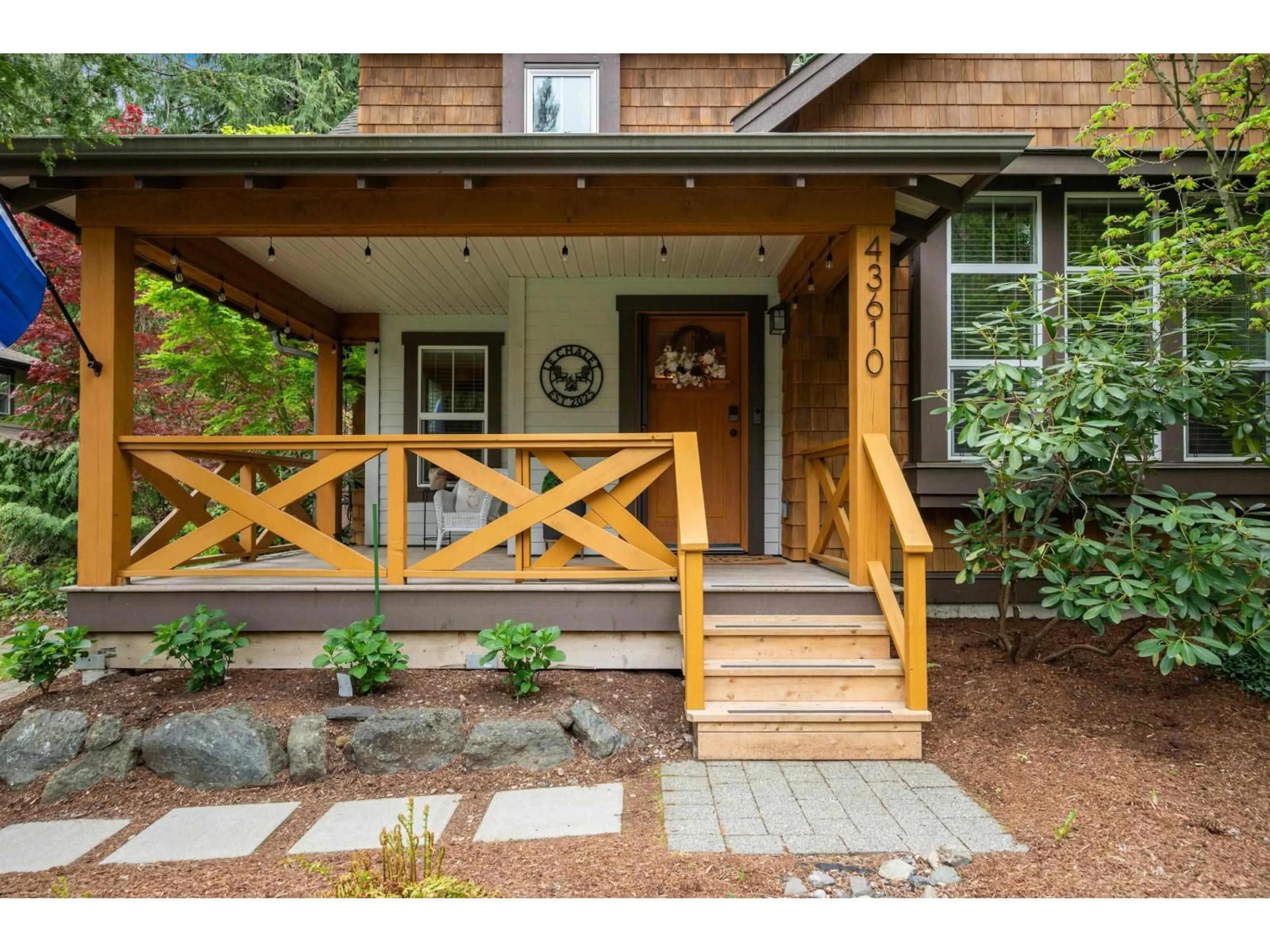 Indoor entryway for 43610 COTTON TAIL CROSSING, Lindell Beach British Columbia V2R0E1