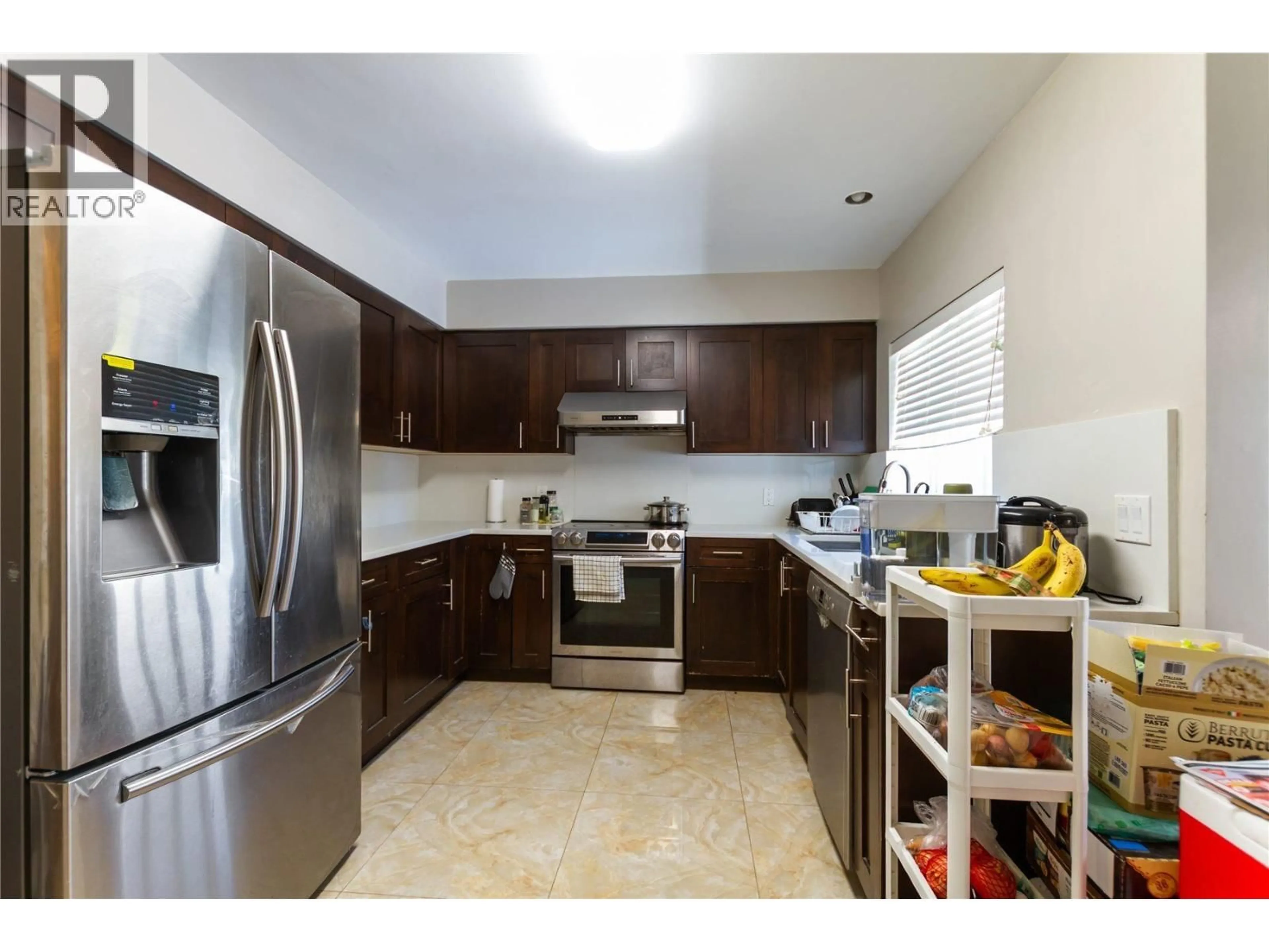 Standard kitchen, unknown for 7643 SELKIRK STREET, Vancouver British Columbia V6P4H3