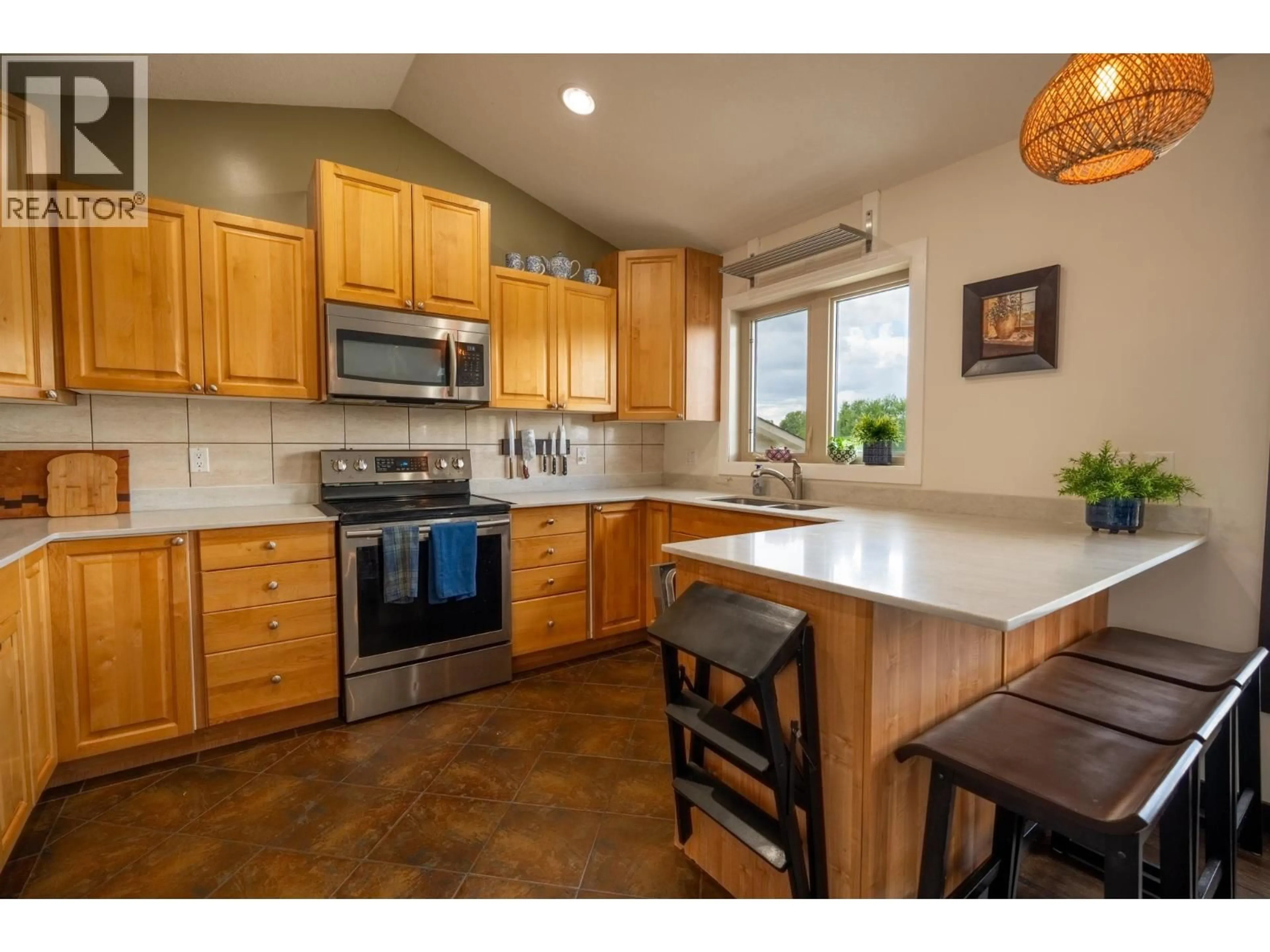 Open concept kitchen, unknown for 10940 SALMON VALLEY ROAD, Prince George British Columbia V2K5T4