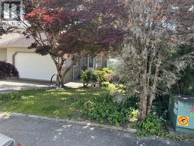 23776 110 AVENUE, Maple Ridge 2