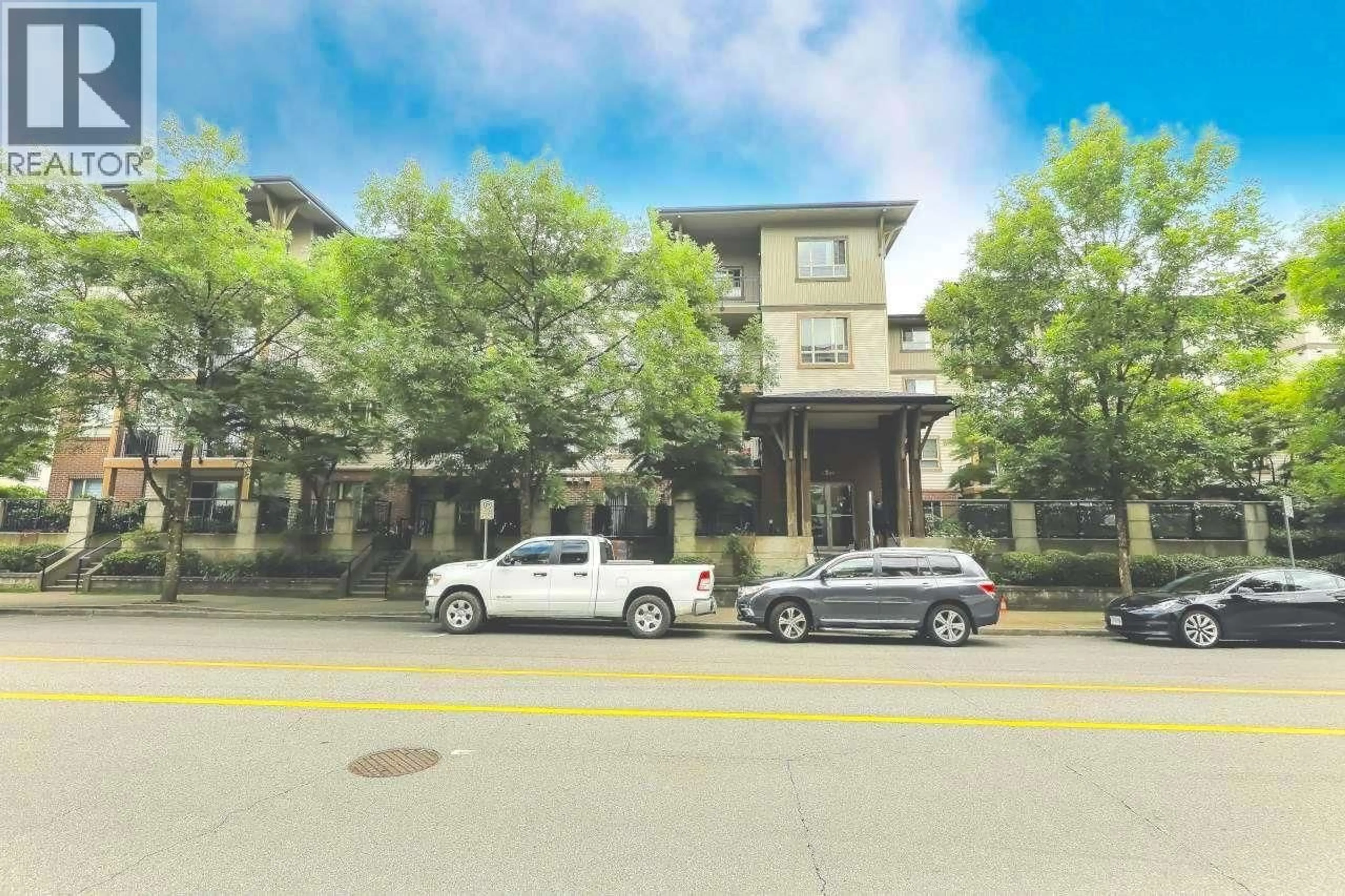 Blurry image for 413 - 2346 MCALLISTER AVENUE, Port Coquitlam British Columbia V3C2B1