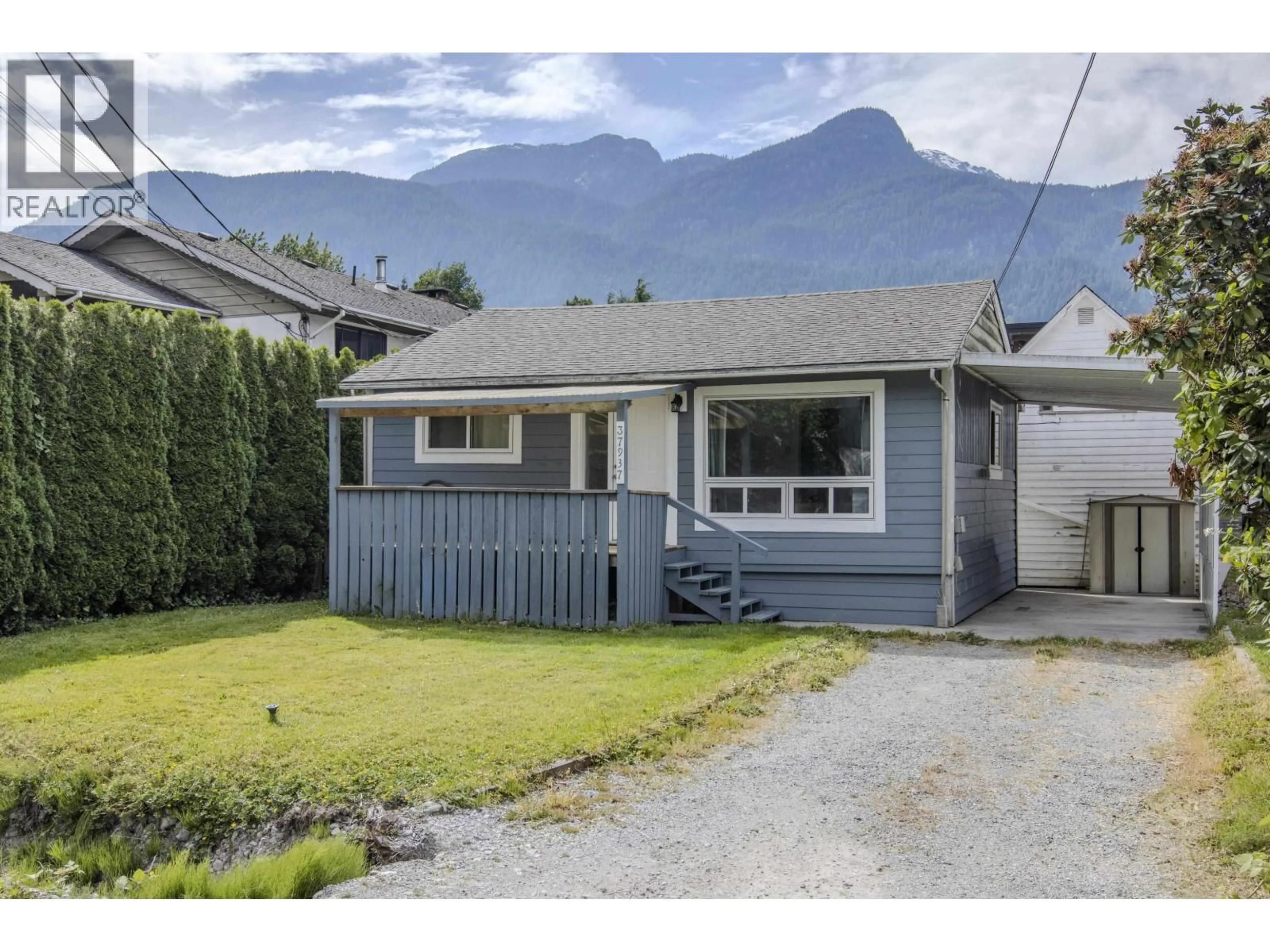 Unknown for 37937 FOURTH AVENUE, Squamish British Columbia V8B0P7