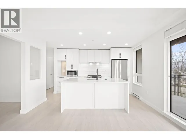 405 - 3038 ST GEORGE STREET, Port Moody 4