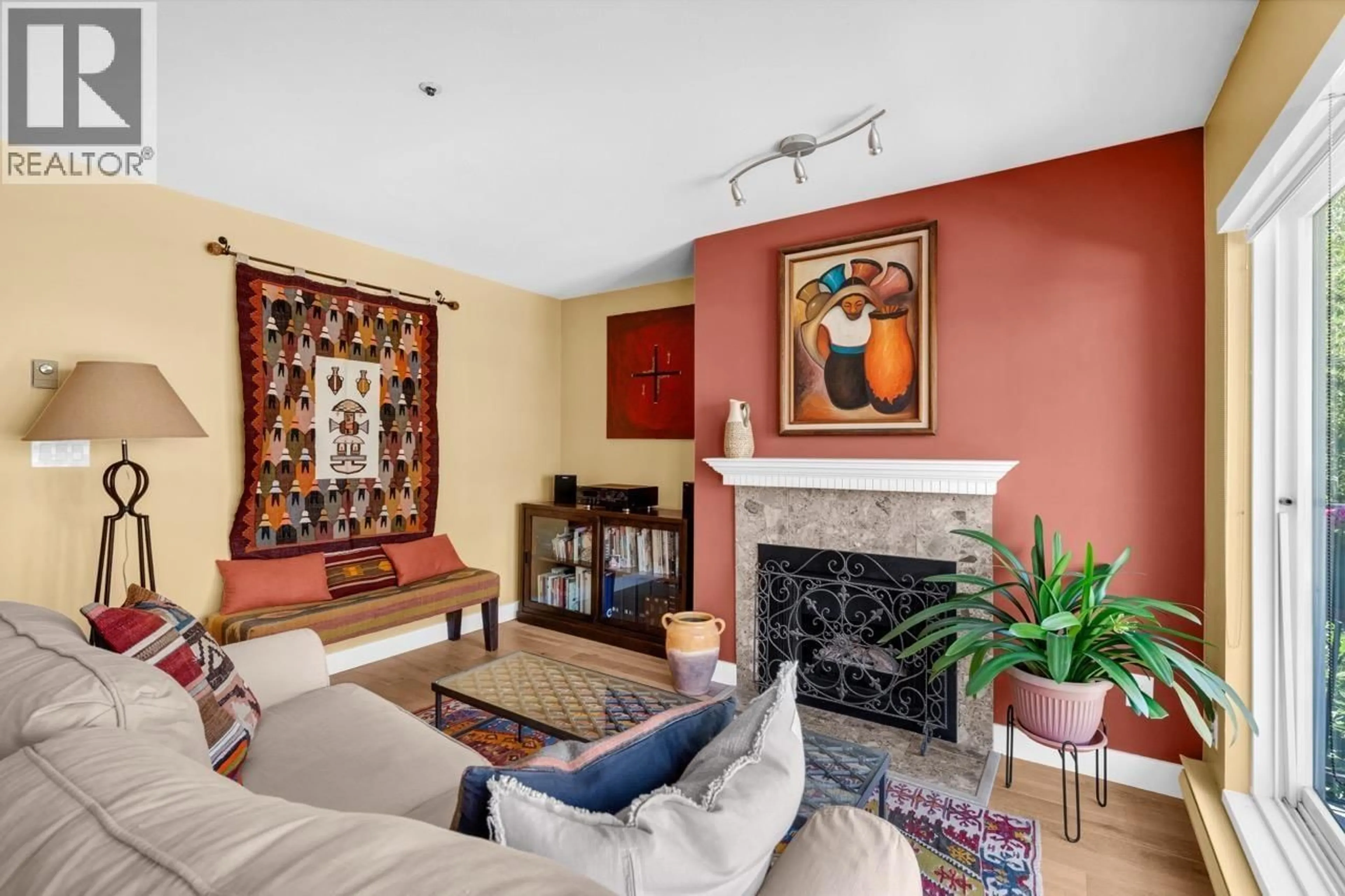 Living room with furniture, unknown for 204 - 833 16TH AVENUE, Vancouver British Columbia V5Z1S9