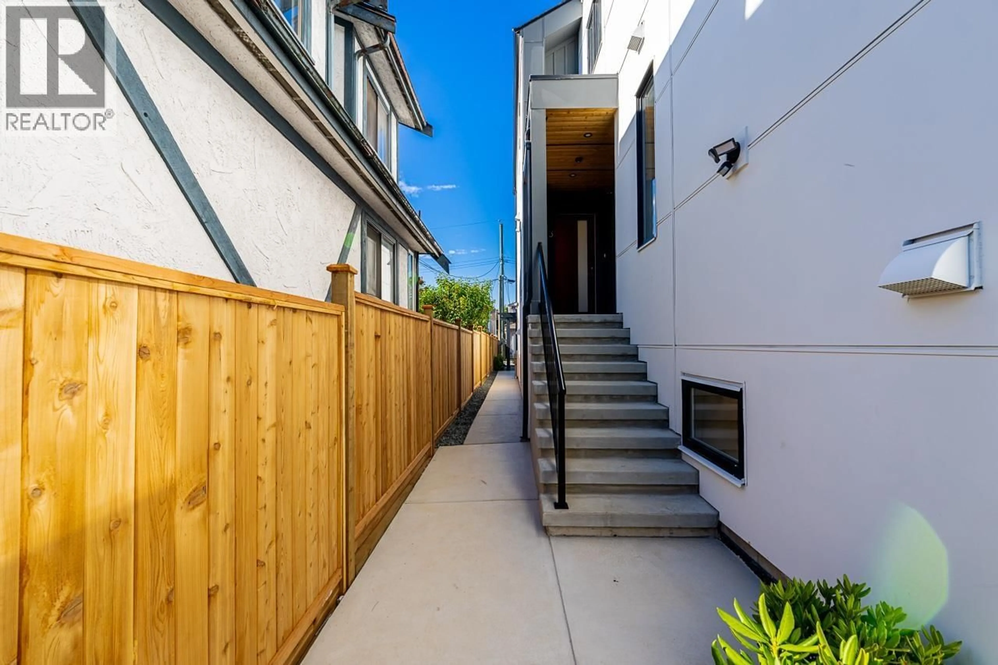 Patio, street for 3 - 1845 51ST AVENUE, Vancouver British Columbia V5P1W1