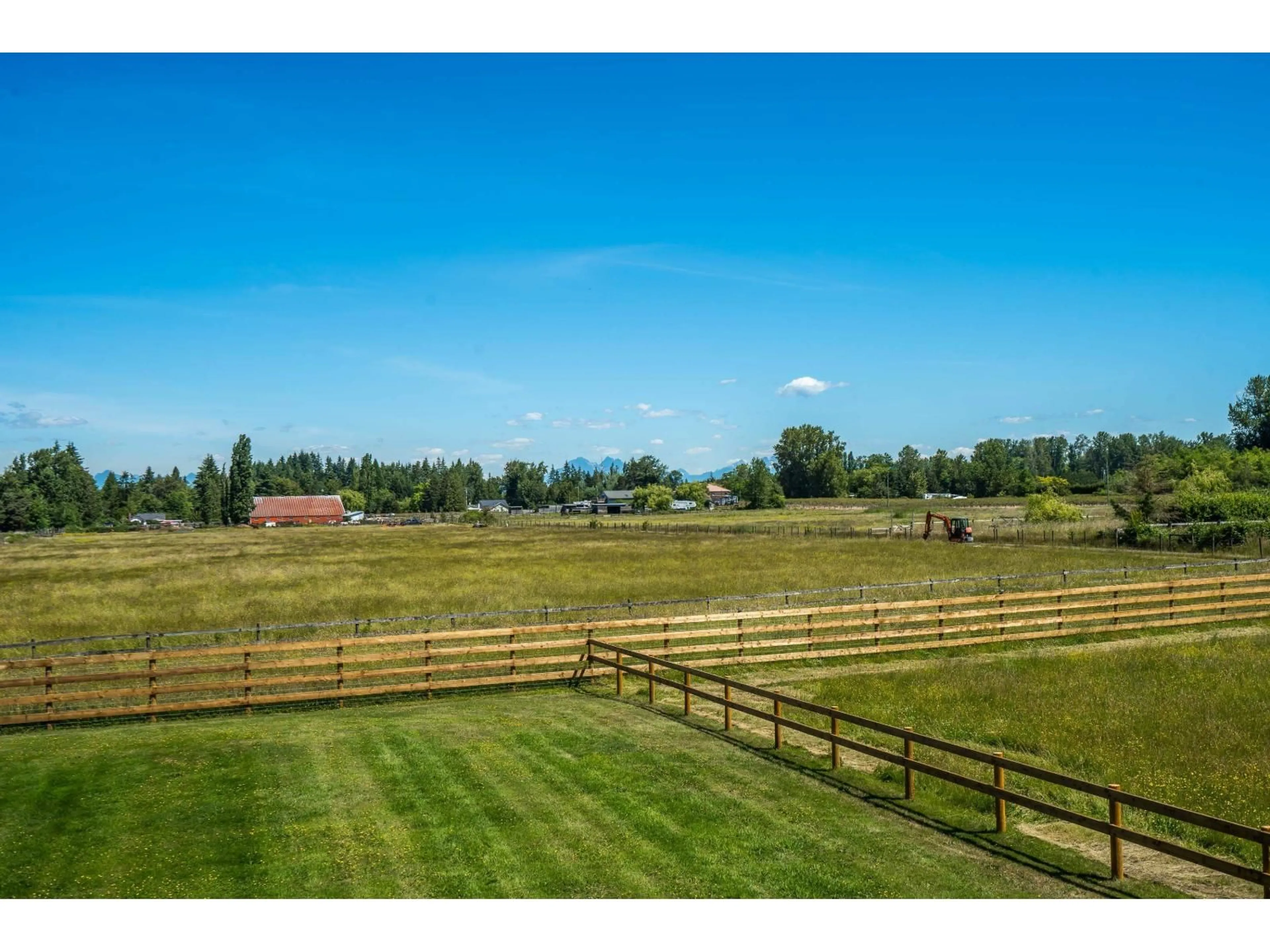 A pic from outside/outdoor area/front of a property/back of a property/a pic from drone, water/lake/river/ocean view for 19636 8 AVENUE, Langley British Columbia V2Z1W1