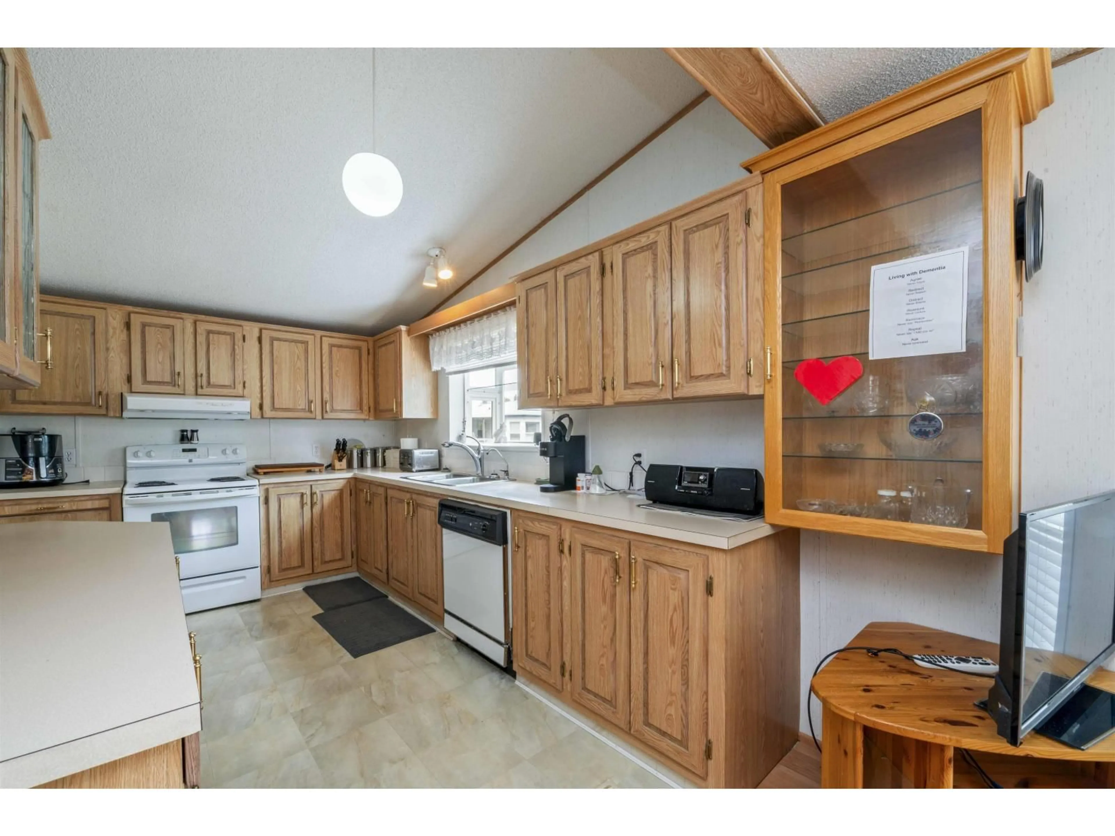Standard kitchen, wood/laminate floor for 96 - 24330 FRASER HIGHWAY, Langley British Columbia V2Z1N2