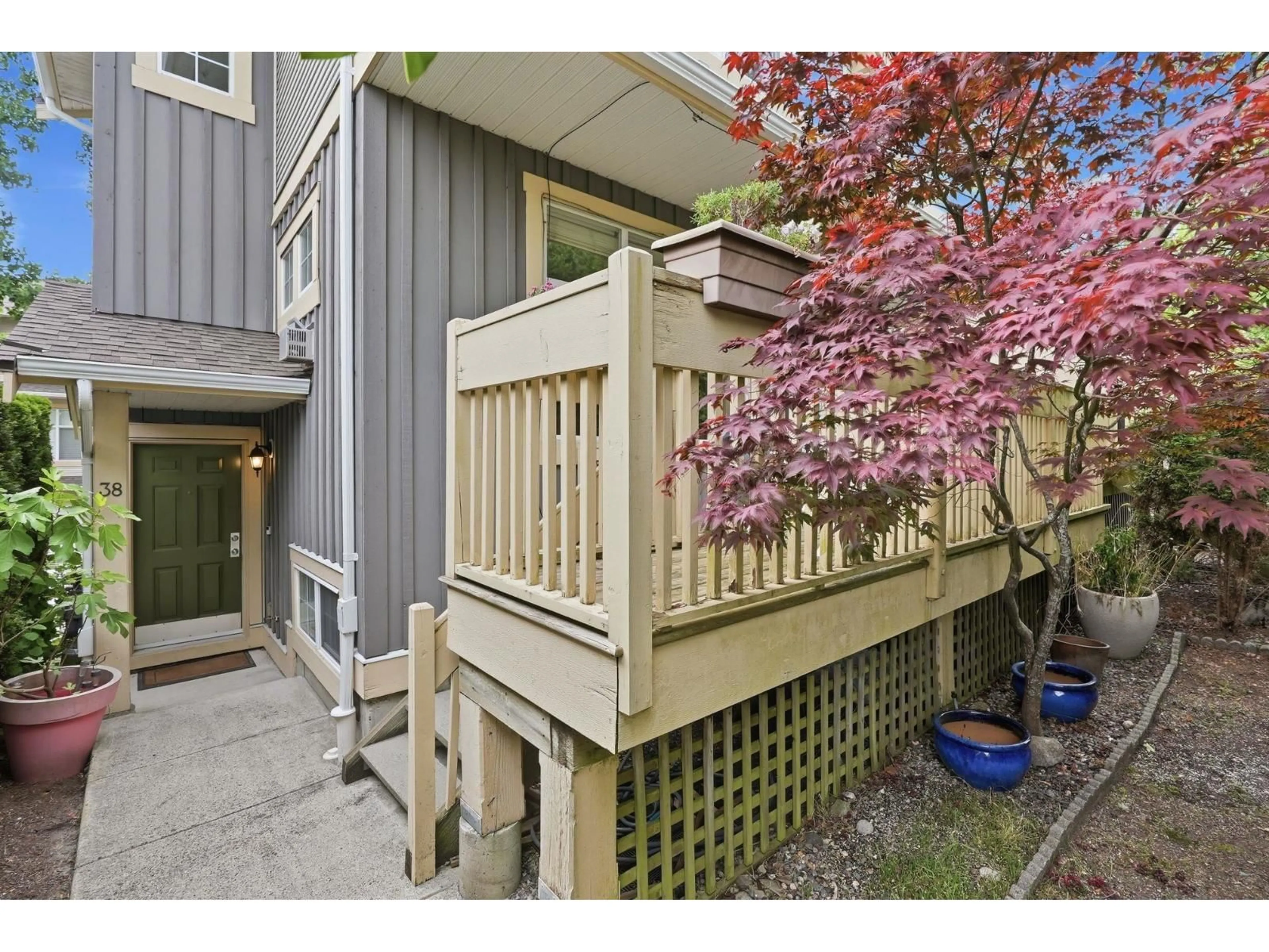 Patio, street for 38 - 14959 58 AVENUE, Surrey British Columbia V3S9Y9