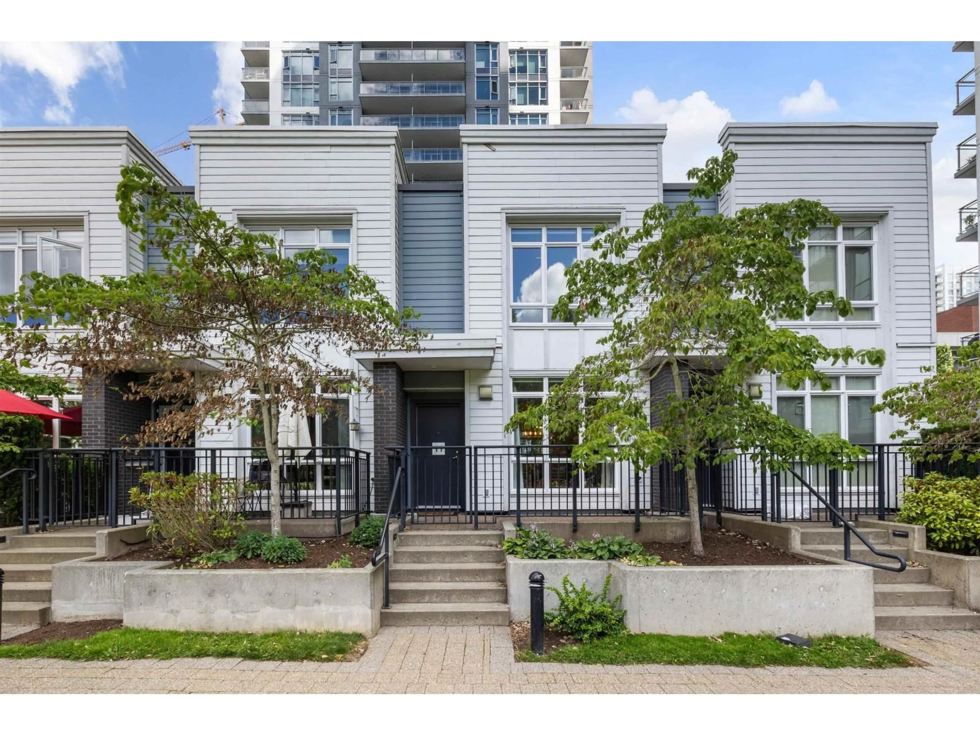 Unknown for TH11 - 10290 133 STREET, Surrey British Columbia V3T3Z1
