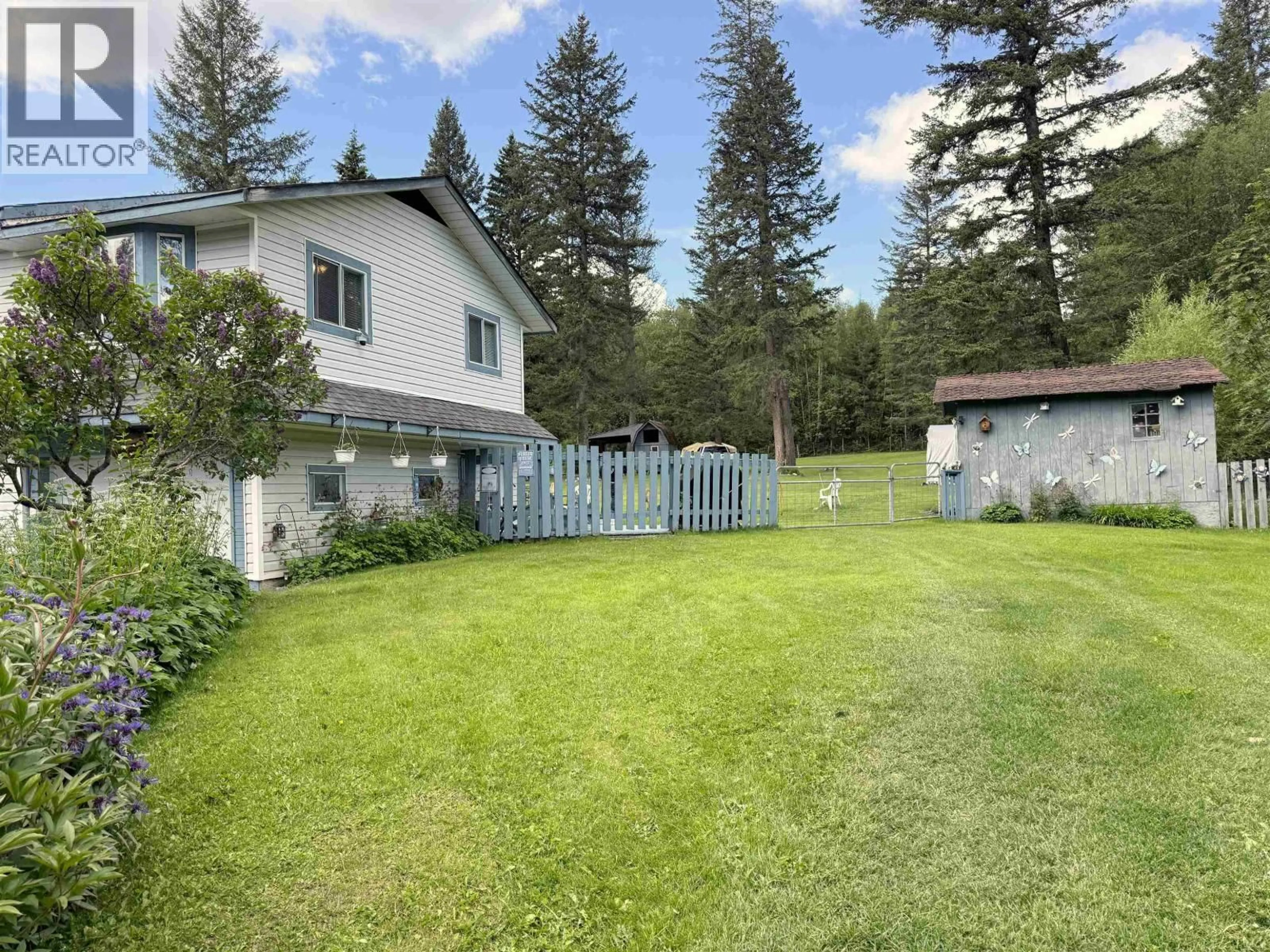 A pic from outside/outdoor area/front of a property/back of a property/a pic from drone, unknown for 4310 KOKANEE ROAD, 100 Mile House British Columbia V0K1J0