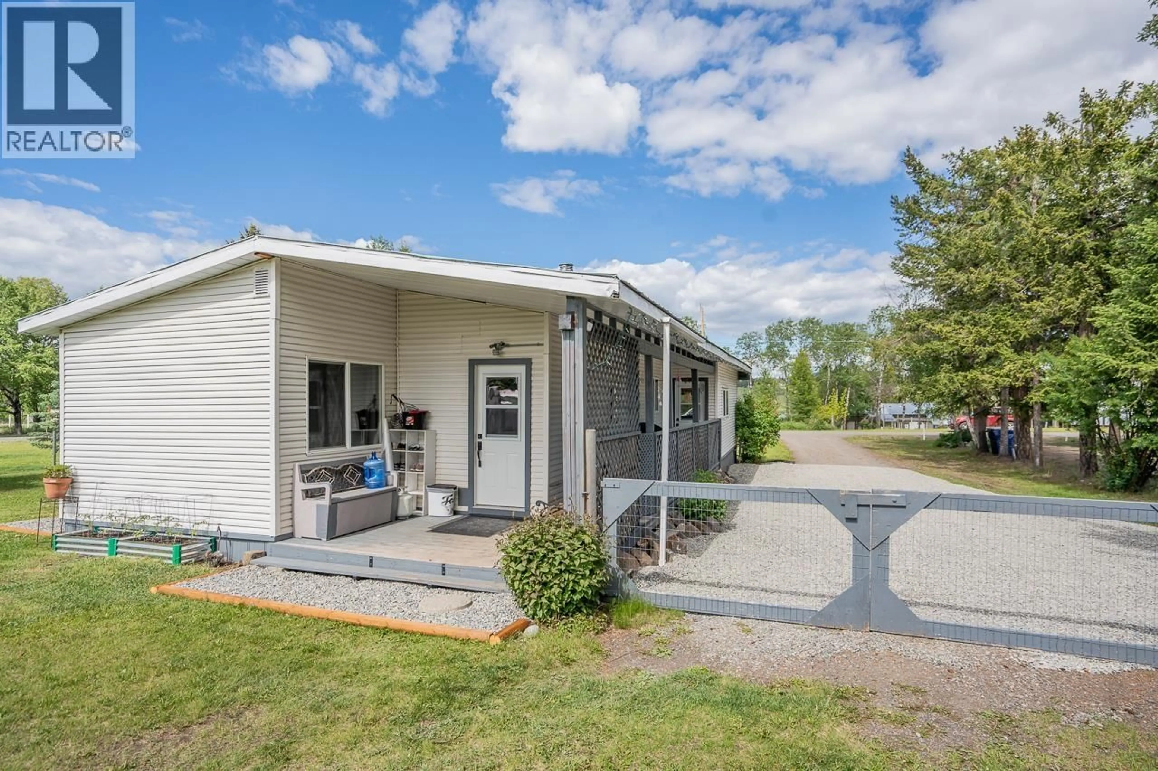 Unknown for 5166 WATSON LAKE ROAD, 100 Mile House British Columbia V0K2E1