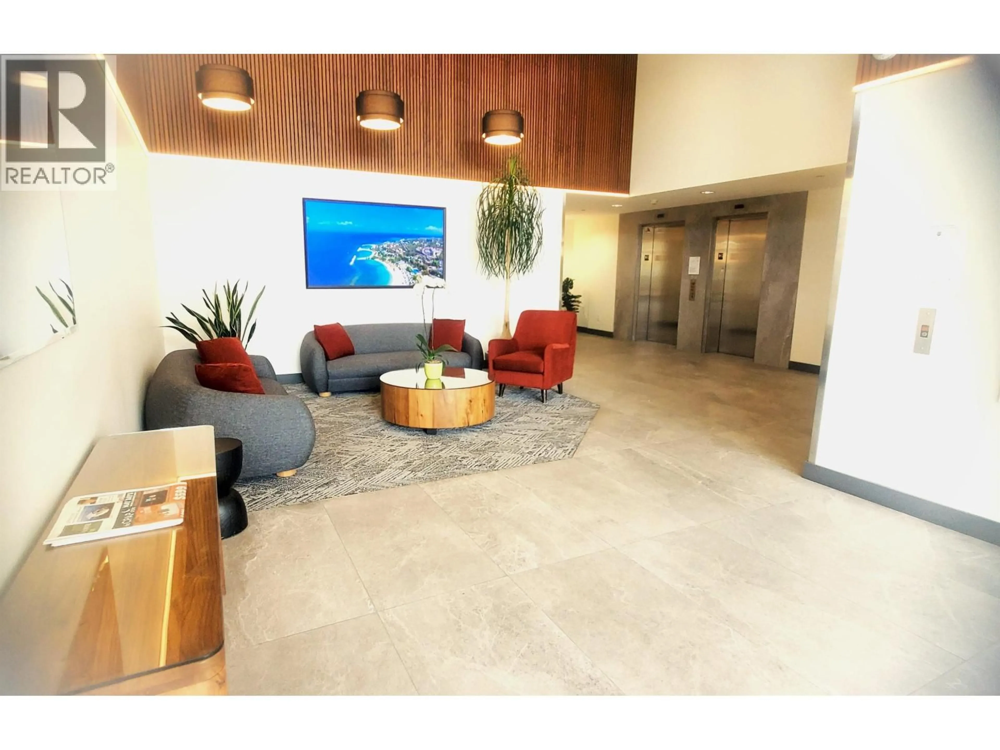 Lobby for 506 - 6659 SOUTHOAKS CRESCENT, Burnaby British Columbia V5E4M9