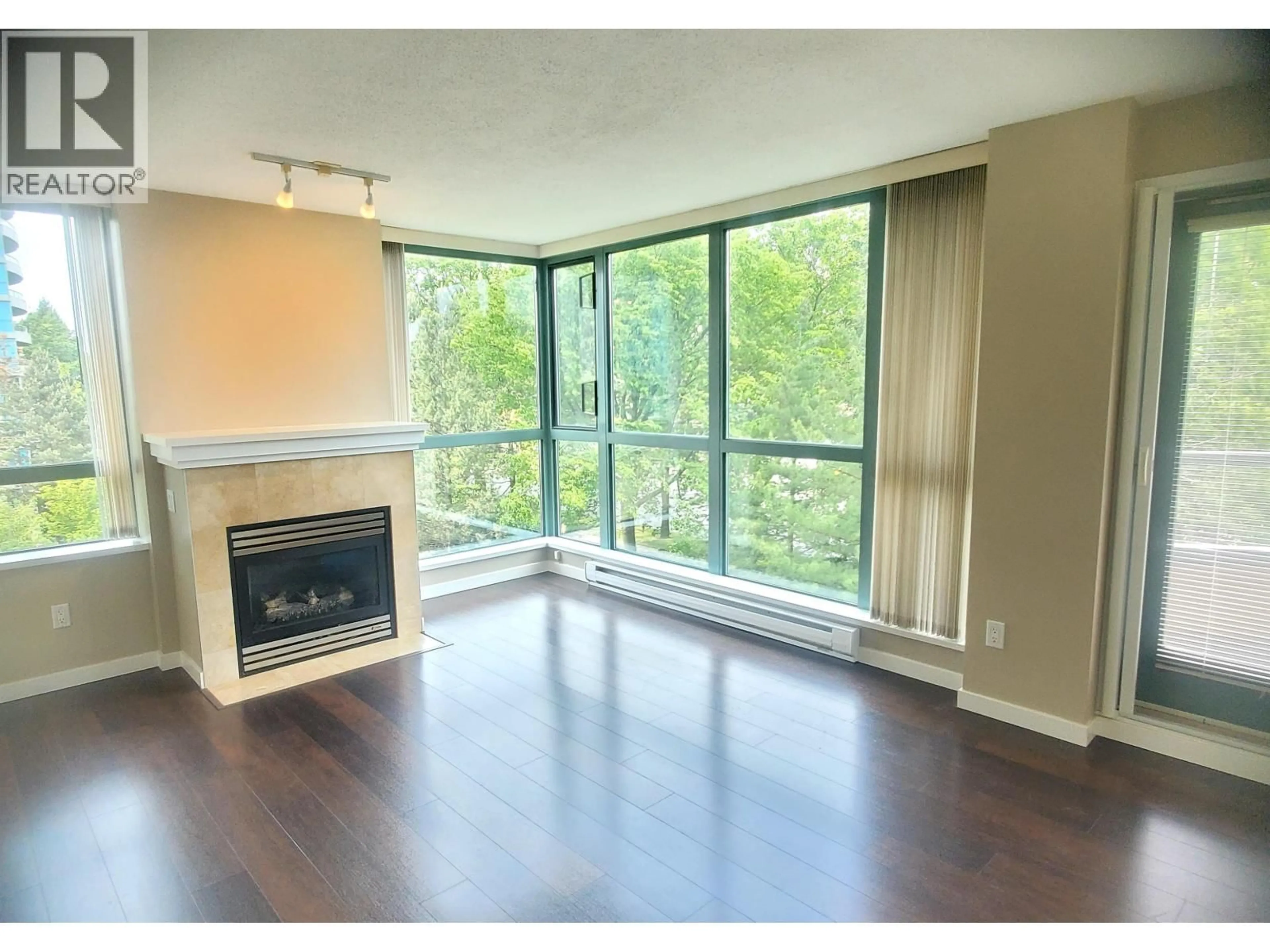 A pic of a room for 506 - 6659 SOUTHOAKS CRESCENT, Burnaby British Columbia V5E4M9