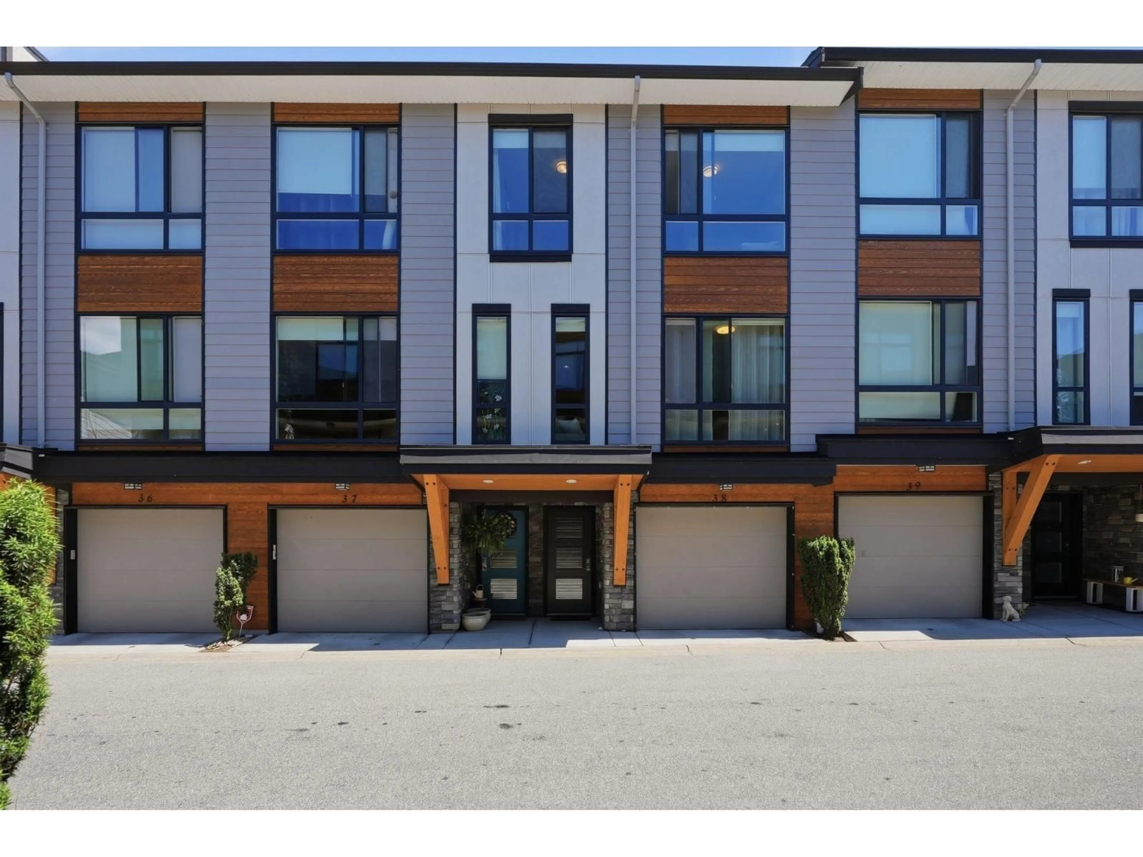 Unknown for 38 - 16488 64 AVENUE, Surrey British Columbia V3S6X6