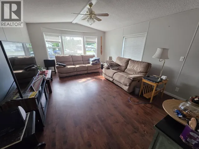 77 - 3616 LARCH AVENUE, Terrace 3