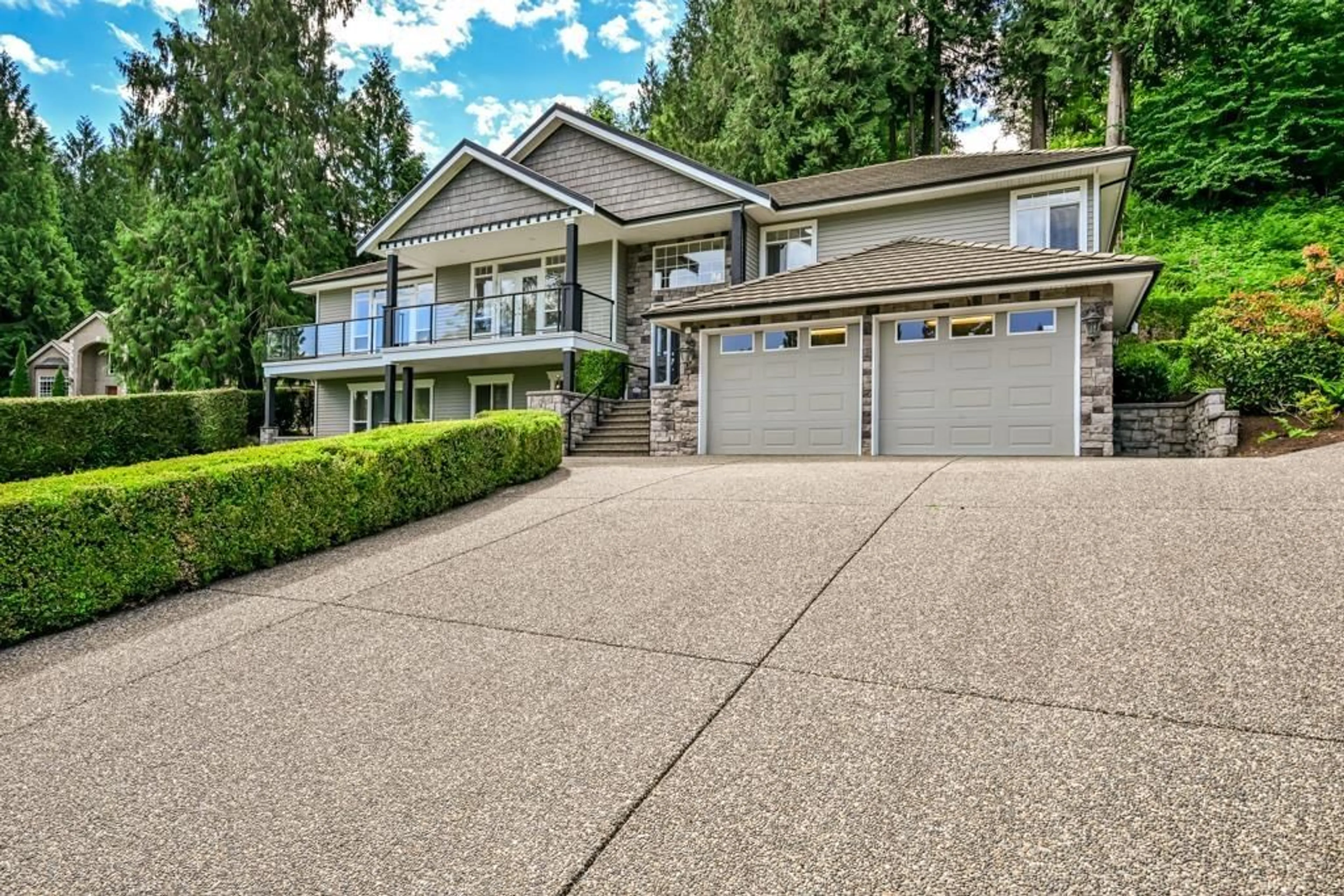Home with vinyl exterior material, unknown for 25760 82 AVENUE, Langley British Columbia V1M2M8