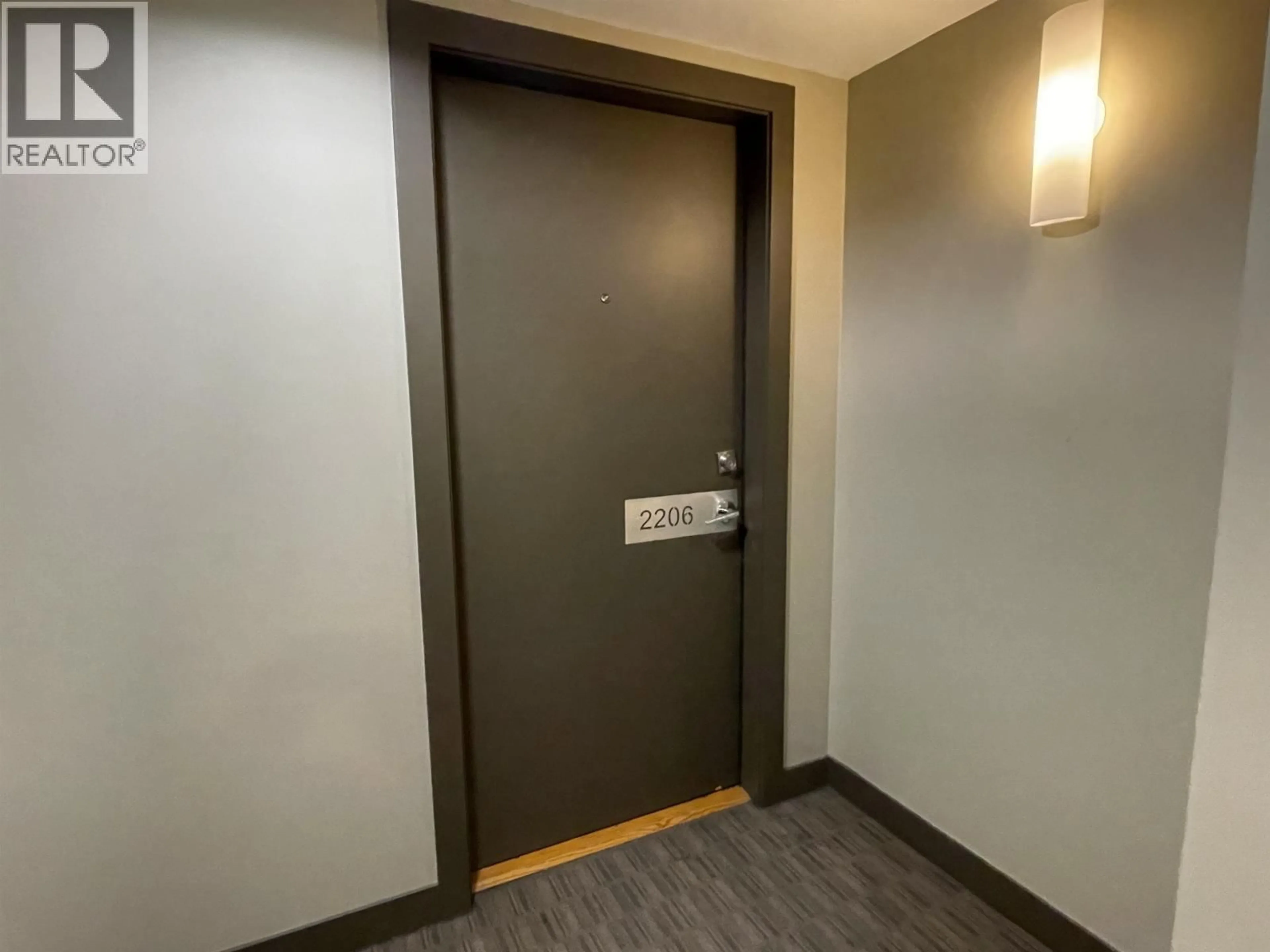 Indoor foyer for 2206 - 7325 ARCOLA STREET, Burnaby British Columbia V5E0A8