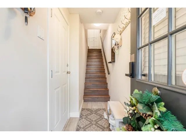 11 - 6747 203 STREET, Langley 2