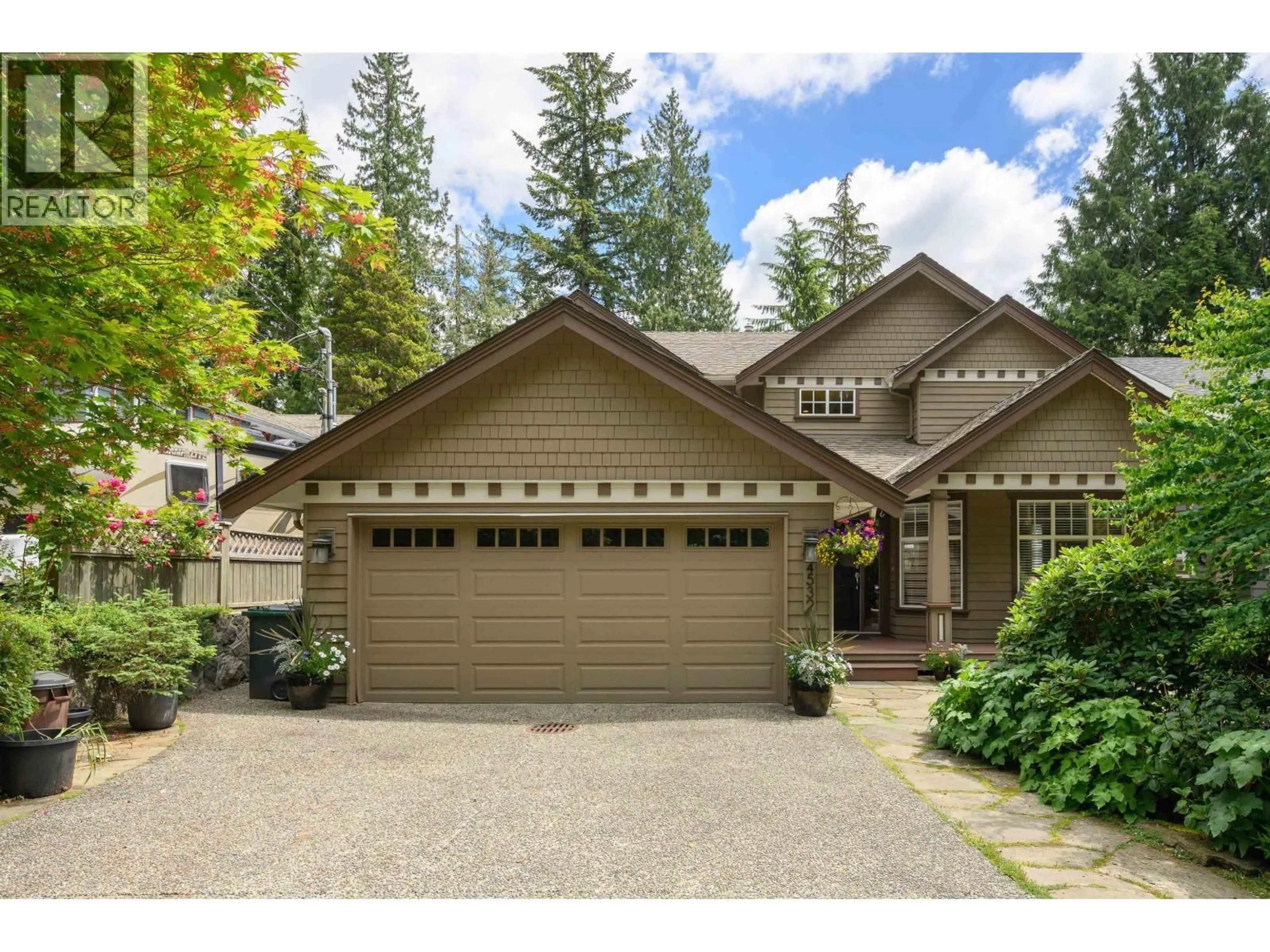 Unknown for 4532 RAMSAY ROAD, North Vancouver British Columbia V7K2N5