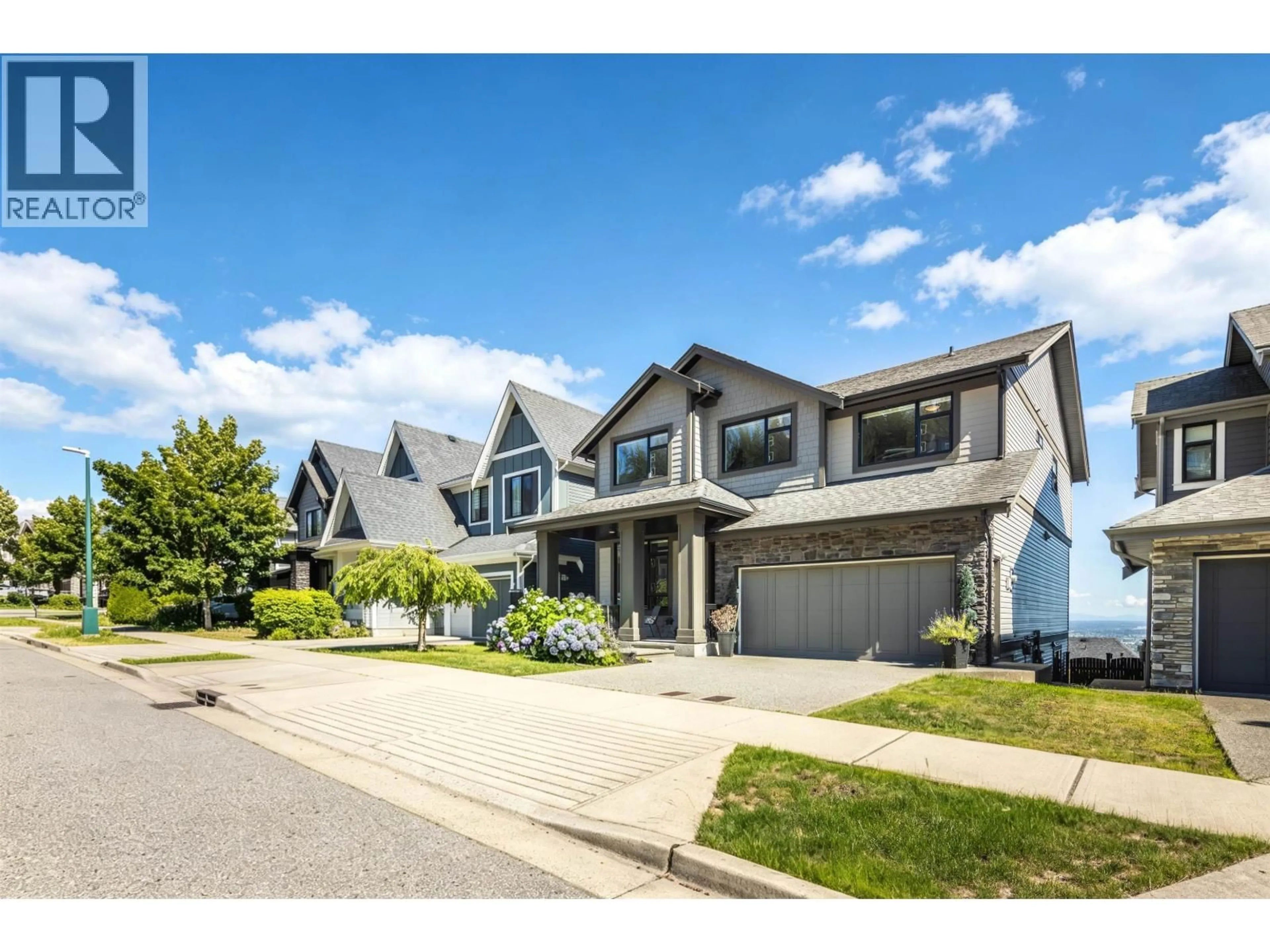 Home with vinyl exterior material, street for 1419 STRAWLINE HILL STREET, Coquitlam British Columbia V3E0L5