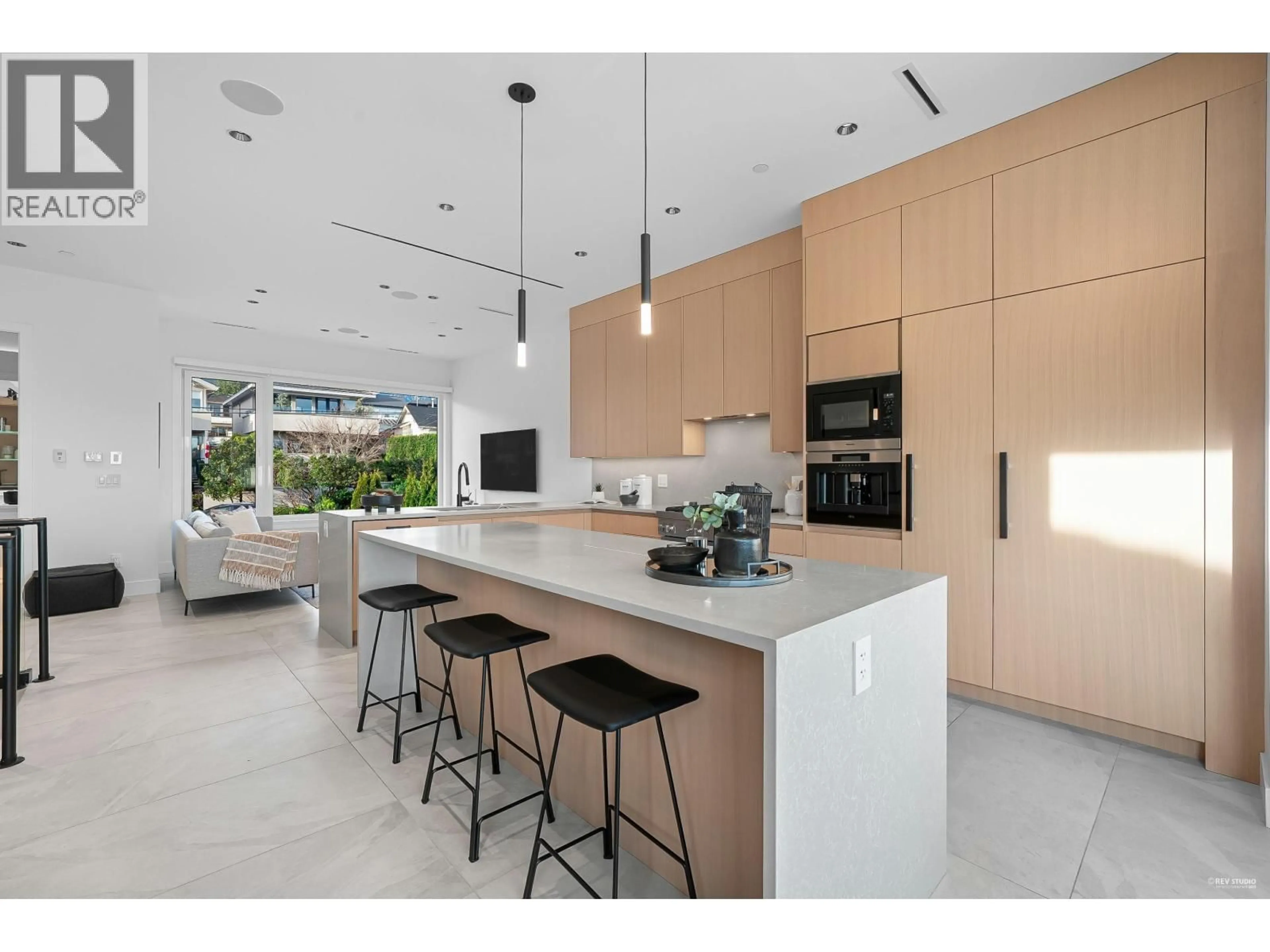 Open concept kitchen, unknown for 1236 DUCHESS AVENUE, West Vancouver British Columbia V7T1H4